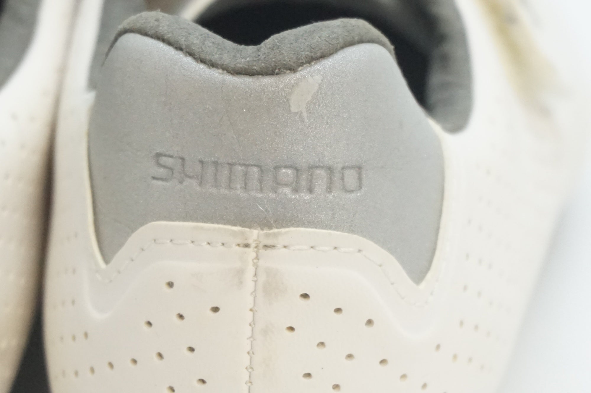 SHIMANO 「シマノ」 RT5 SH-RT500W 38(23.8cm)サイズ シューズ / 福岡店