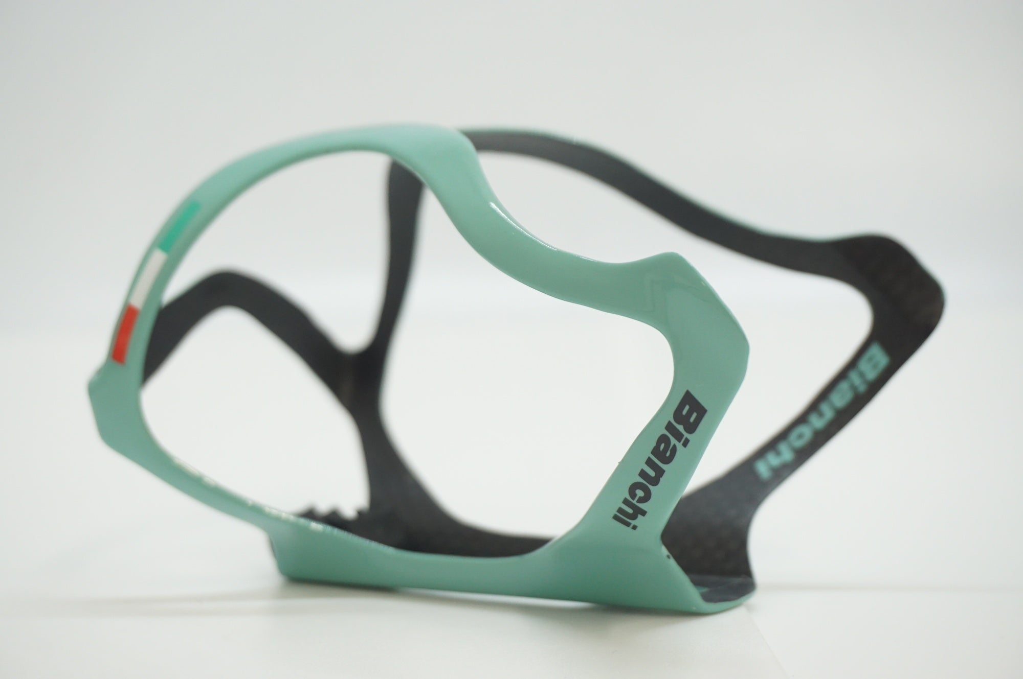 BIANCHI 「ビアンキ」 PERFORMANCE CARBON ボトルケージ / 福岡店