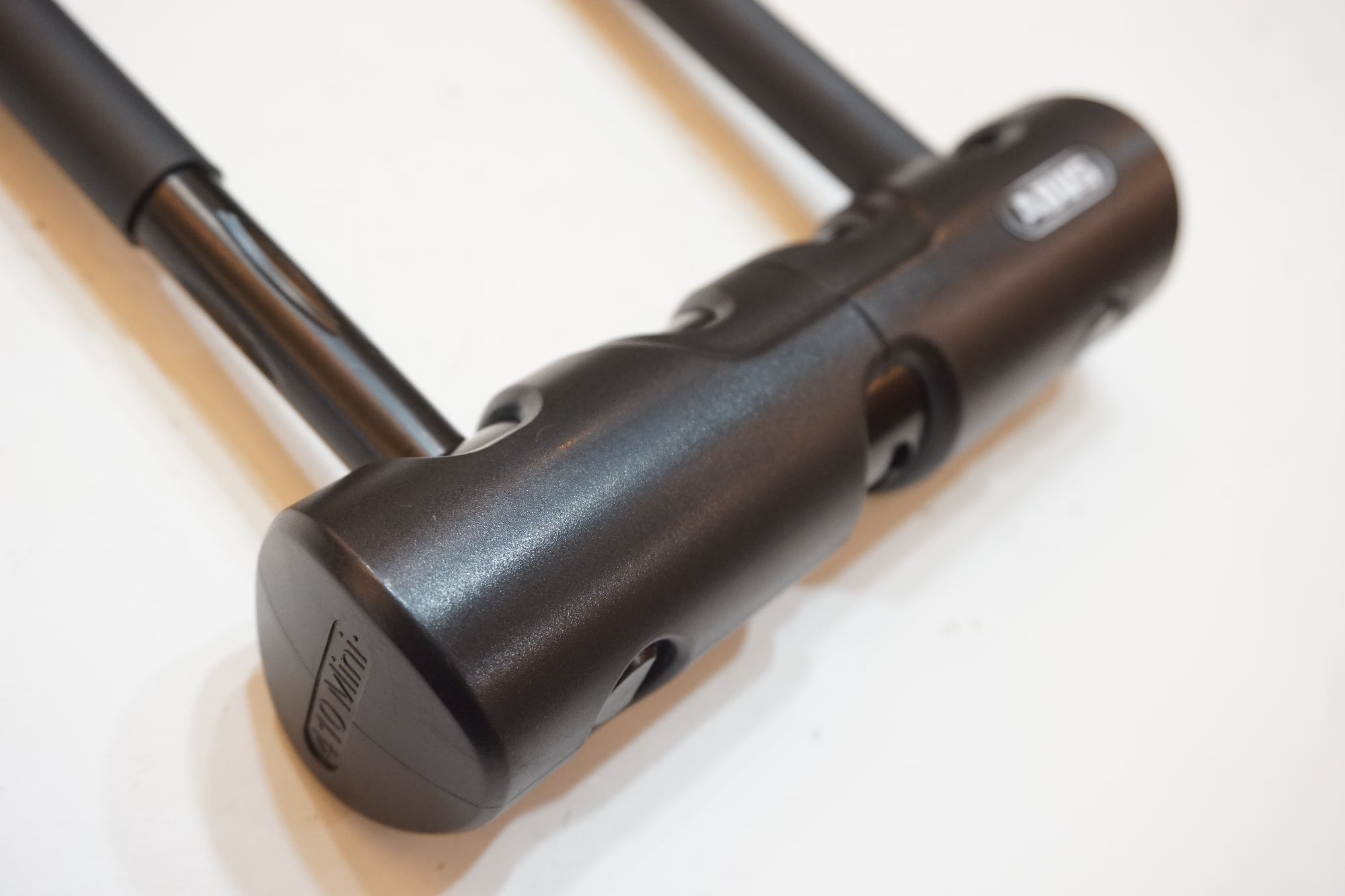 ABUS 「アバス」 U字ロック / バイチャリ浦和ベース