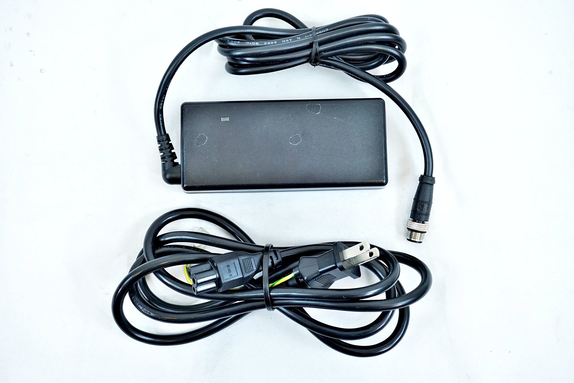 BESV 「ベスビー」 PSA1 2022年モデル 電動アシスト自転車 / 有明ガーデン店