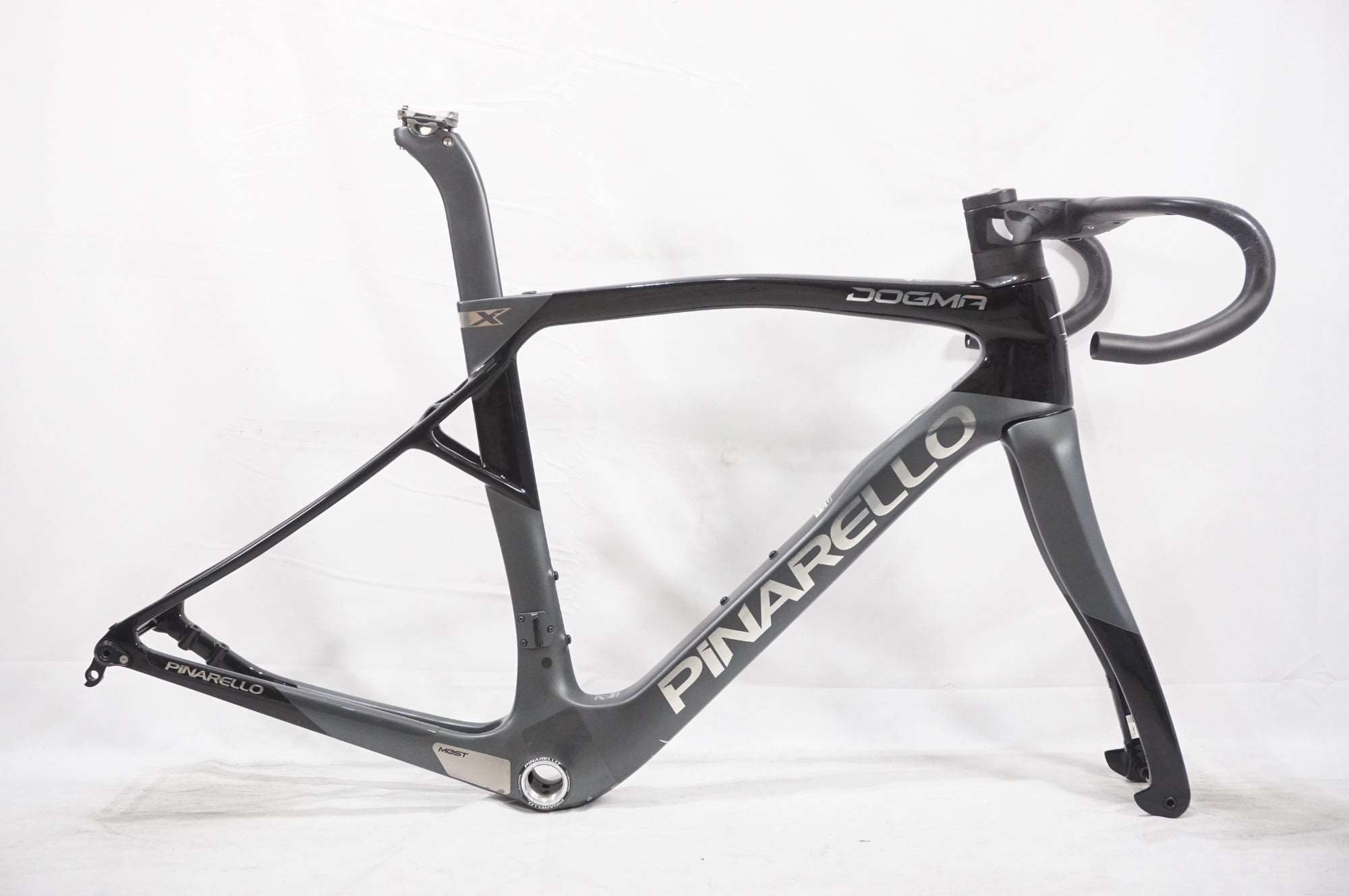 PINARELLO 「ピナレロ」 DOGMA X 2023モデル フレームセット / AKIBA店