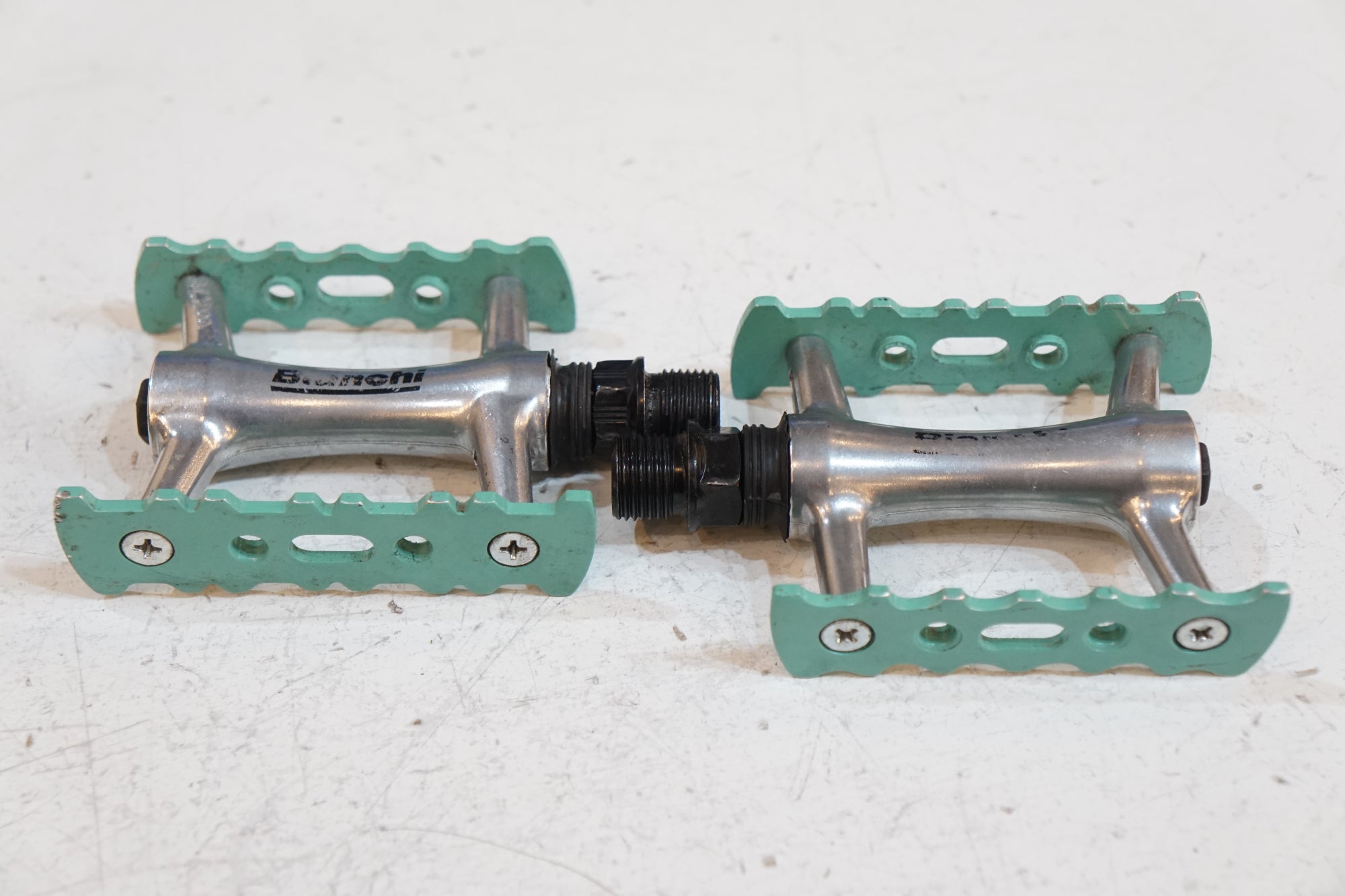 BIANCHI 「ビアンキ」 ペダル / バイチャリ浦和ベース