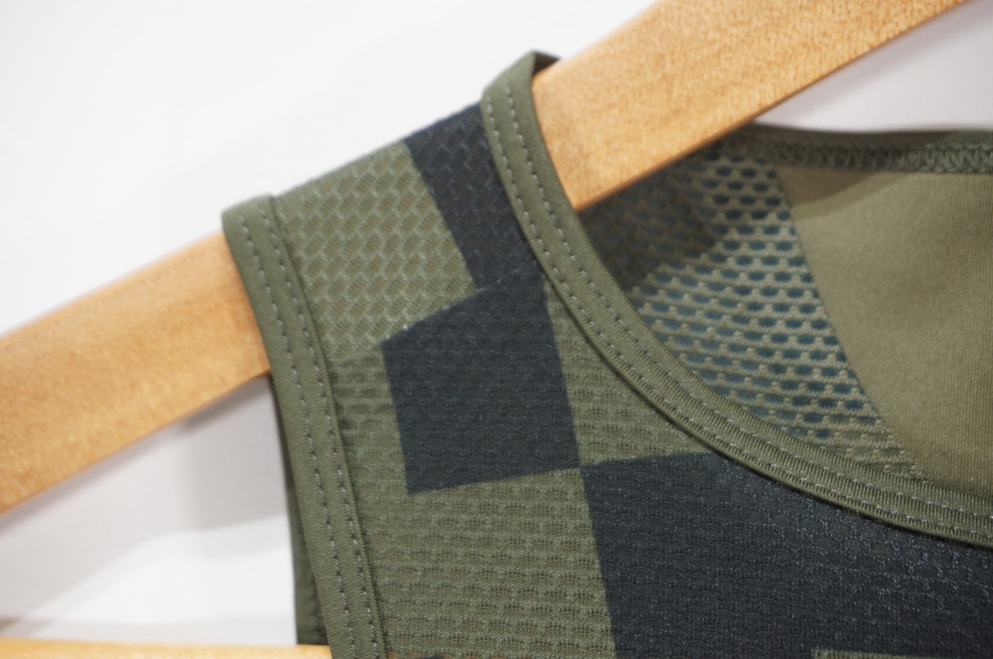 RAPHA 「ラファ」 SOUPLESS SLEEVELESS BASE LAYER AERO BLOCK XXSサイズ レディース ジャージ / AKIBA店