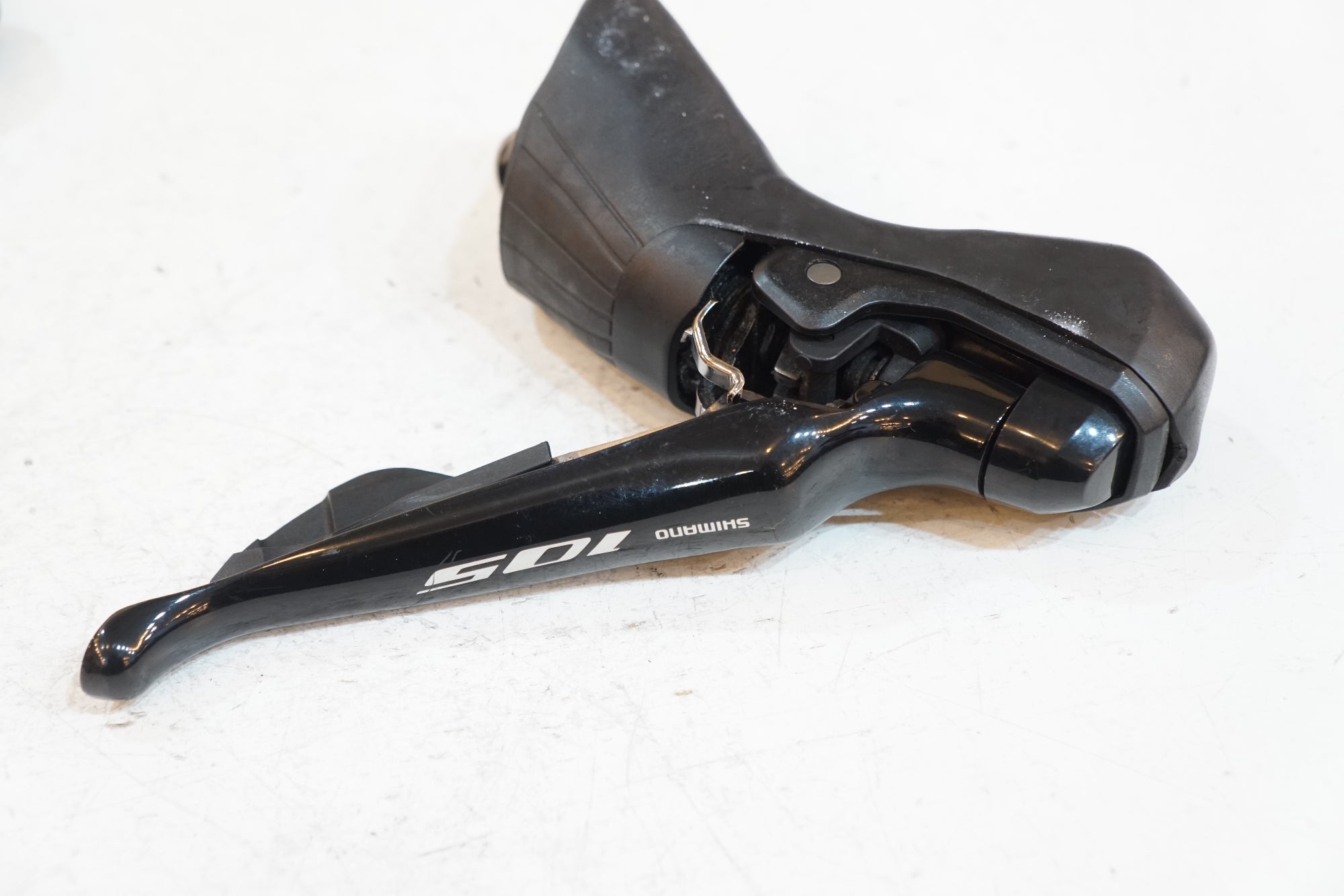 SHIMANO 「シマノ」 105 ST-R7020 デュアルコントロールレバー / バイチャリ浦和ベース