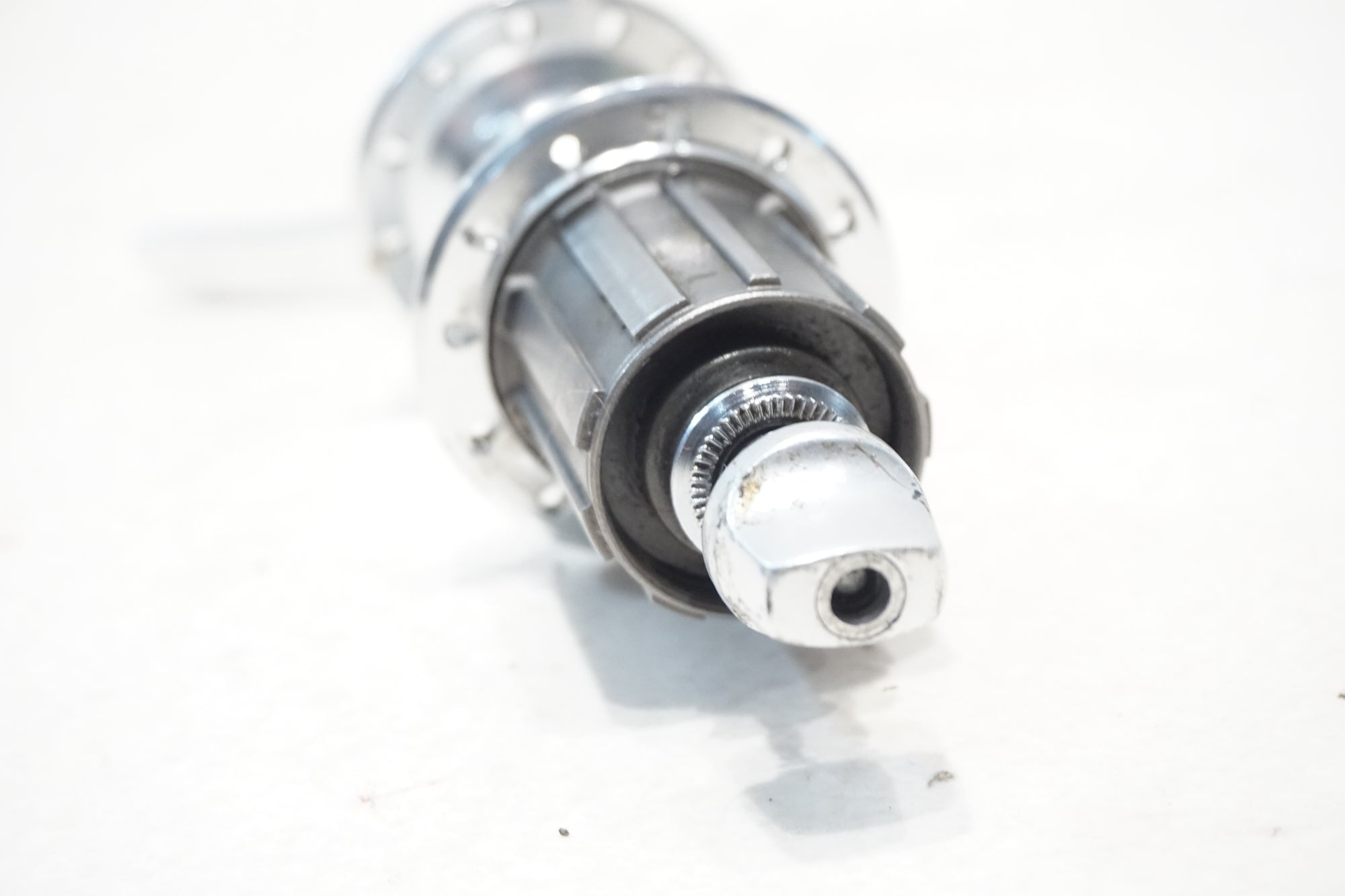 SHIMANO 「シマノ」 DURA-ACE HB-7700 リアハブ / 横浜戸塚店
