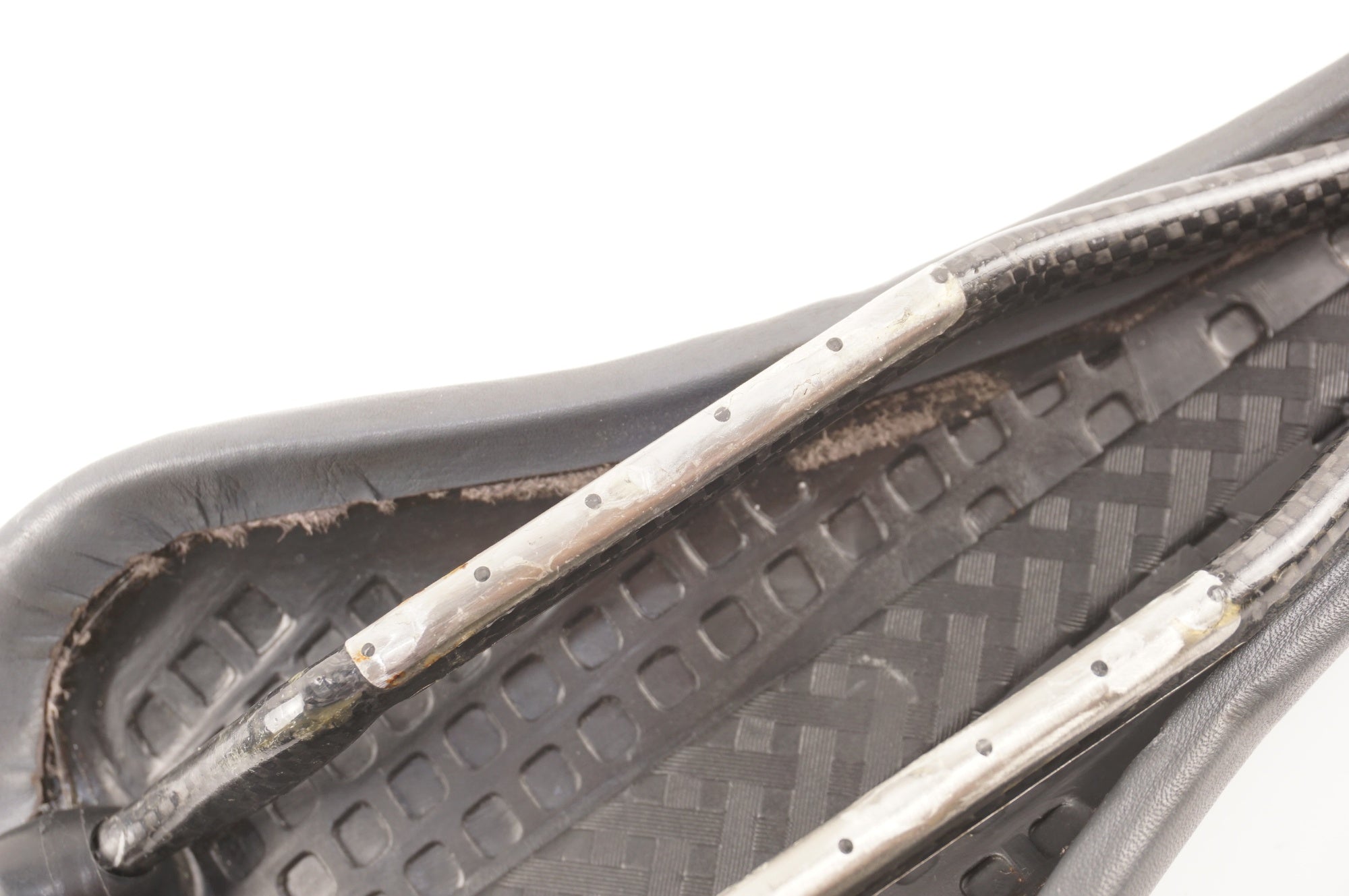 SELLE ITALIA 「セライタリア」 FLITE CARBON サドル / 中目黒店