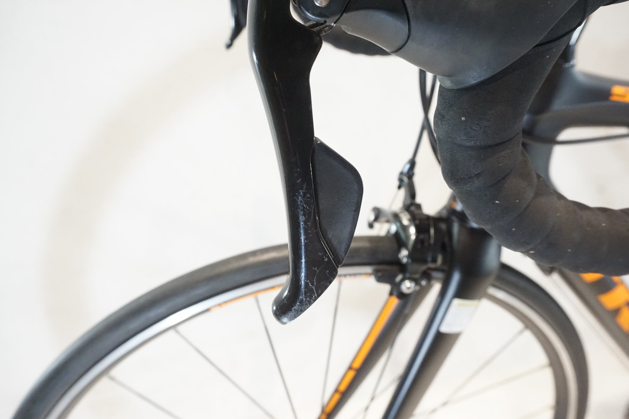 TREK 「トレック」 EMONDA S5 2016年モデル ロードバイク / 横浜戸塚店