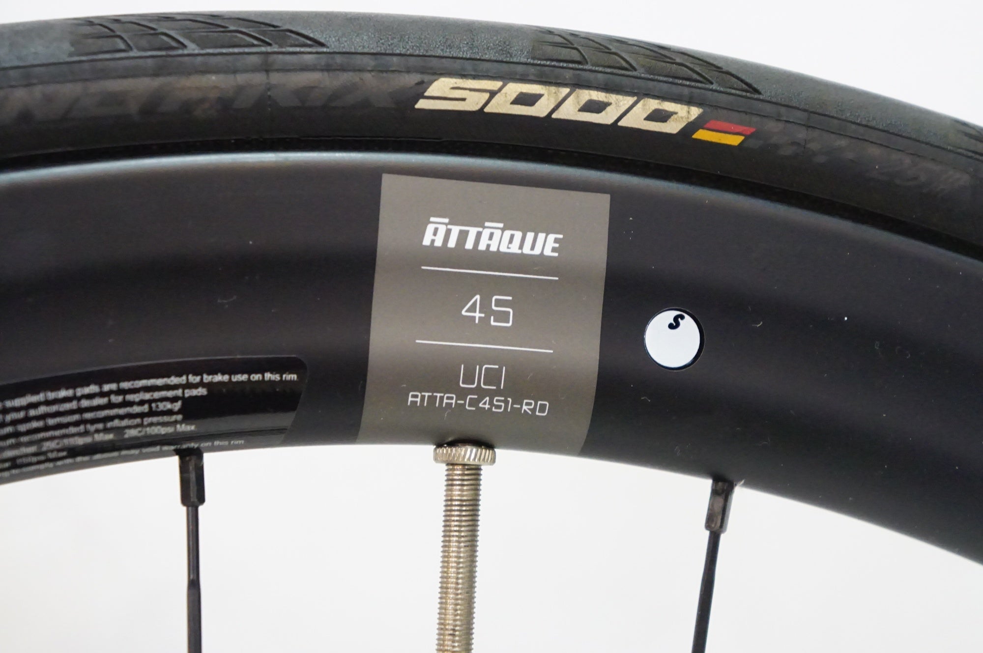 GUSTO 「グスト」 DURO EVO DB TEAM LIMITED 2023年モデル ロードバイク / 熊谷本店