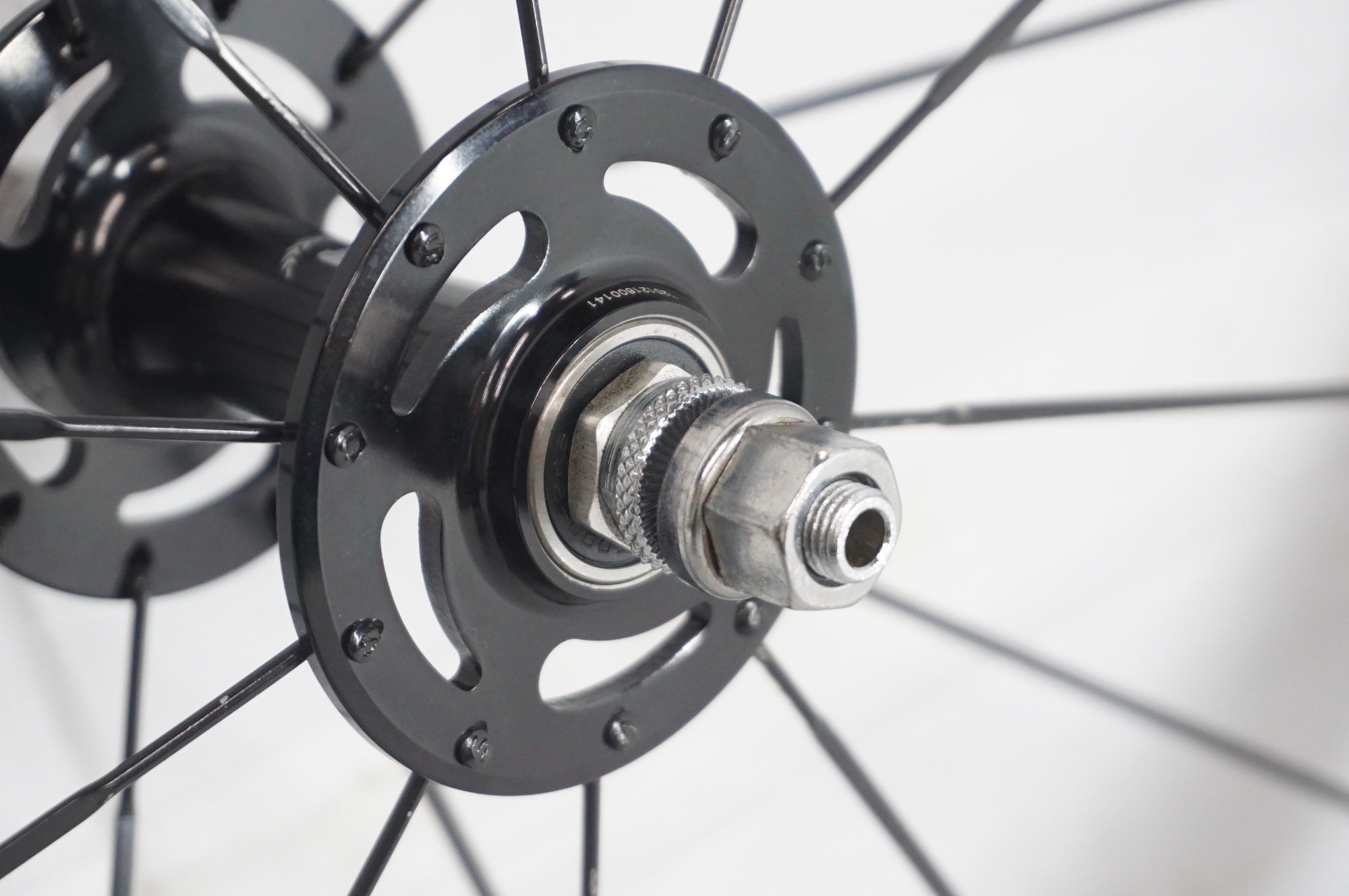 ブランド不明 シングル カーボンホイールセット / 阪急塚口店