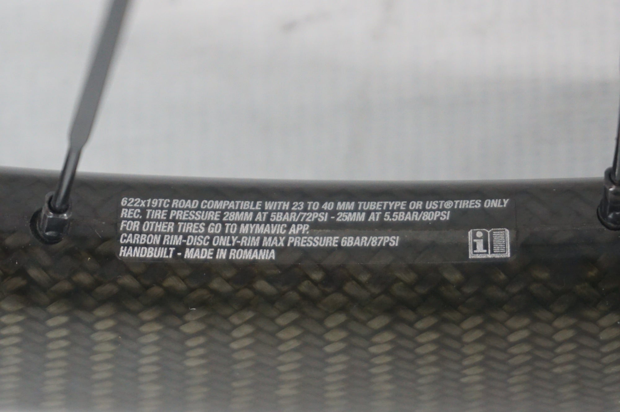 MAVIC 「マヴィック」 COSMIC SL 45 DISC シマノ11速 ホイールセット / 阪急塚口店