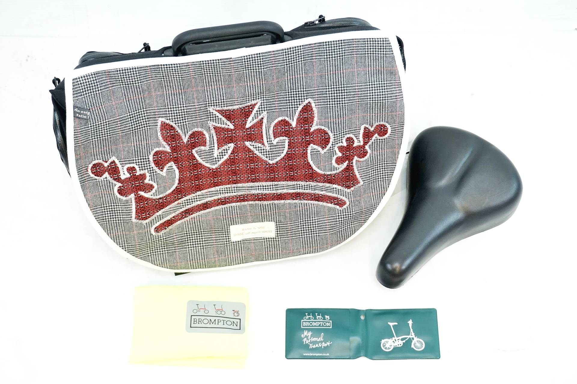 BROMPTON 「ブロンプトン」 M3L Royal Wedding MODEL 2011年頃 16インチ 折り畳み自転車 / バイチャリ浦和ベース