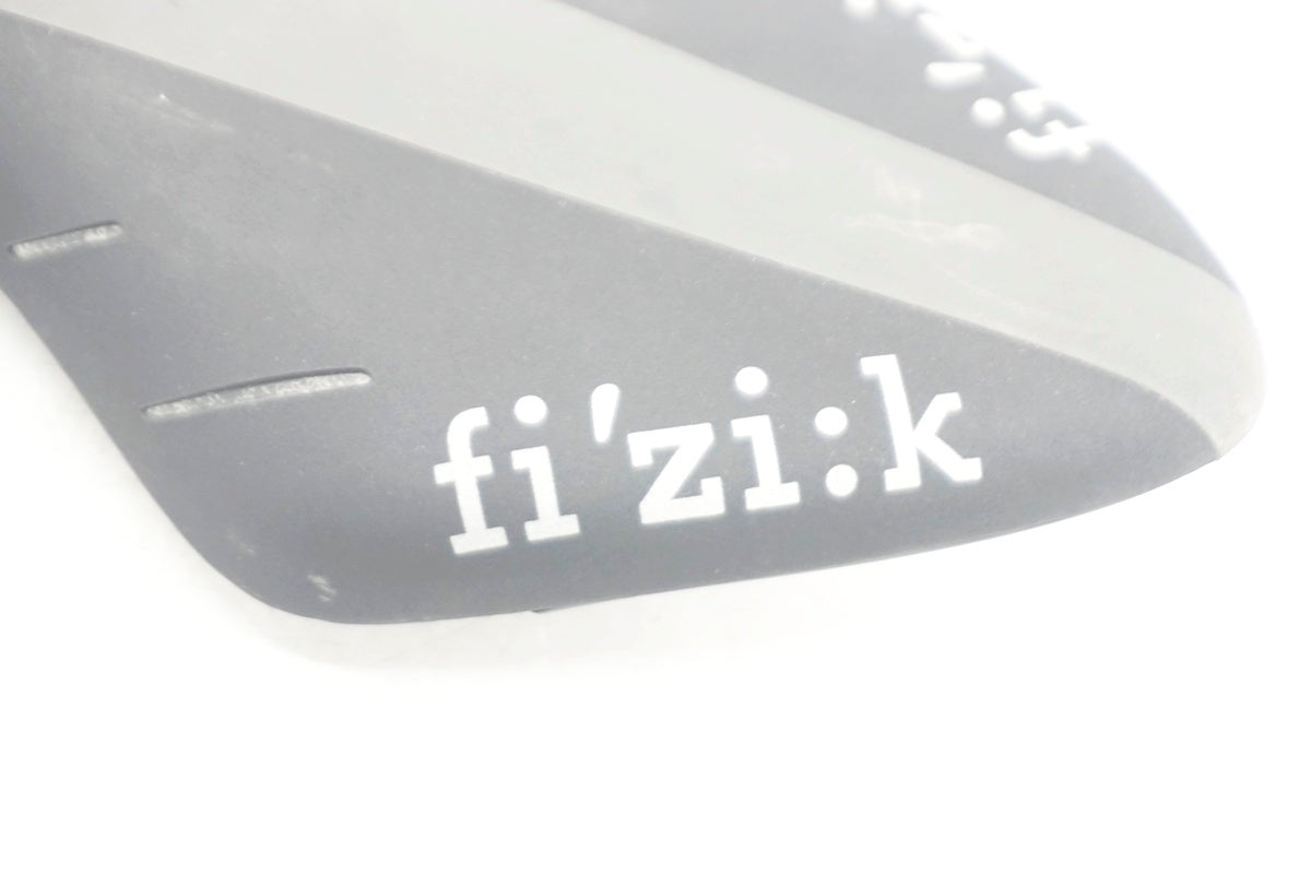 FIZIK 「フィジーク」 ARIONE R3 サドル / 大阪門真店