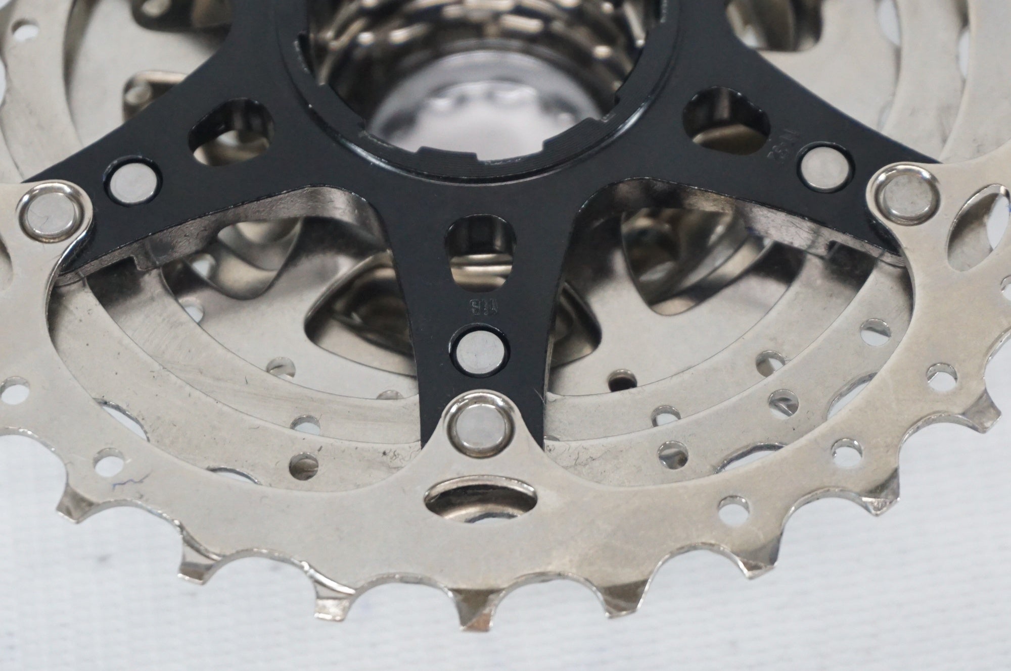 SHIMANO 「シマノ」 105 CS-5800 11-32T スプロケット / 阪急塚口店