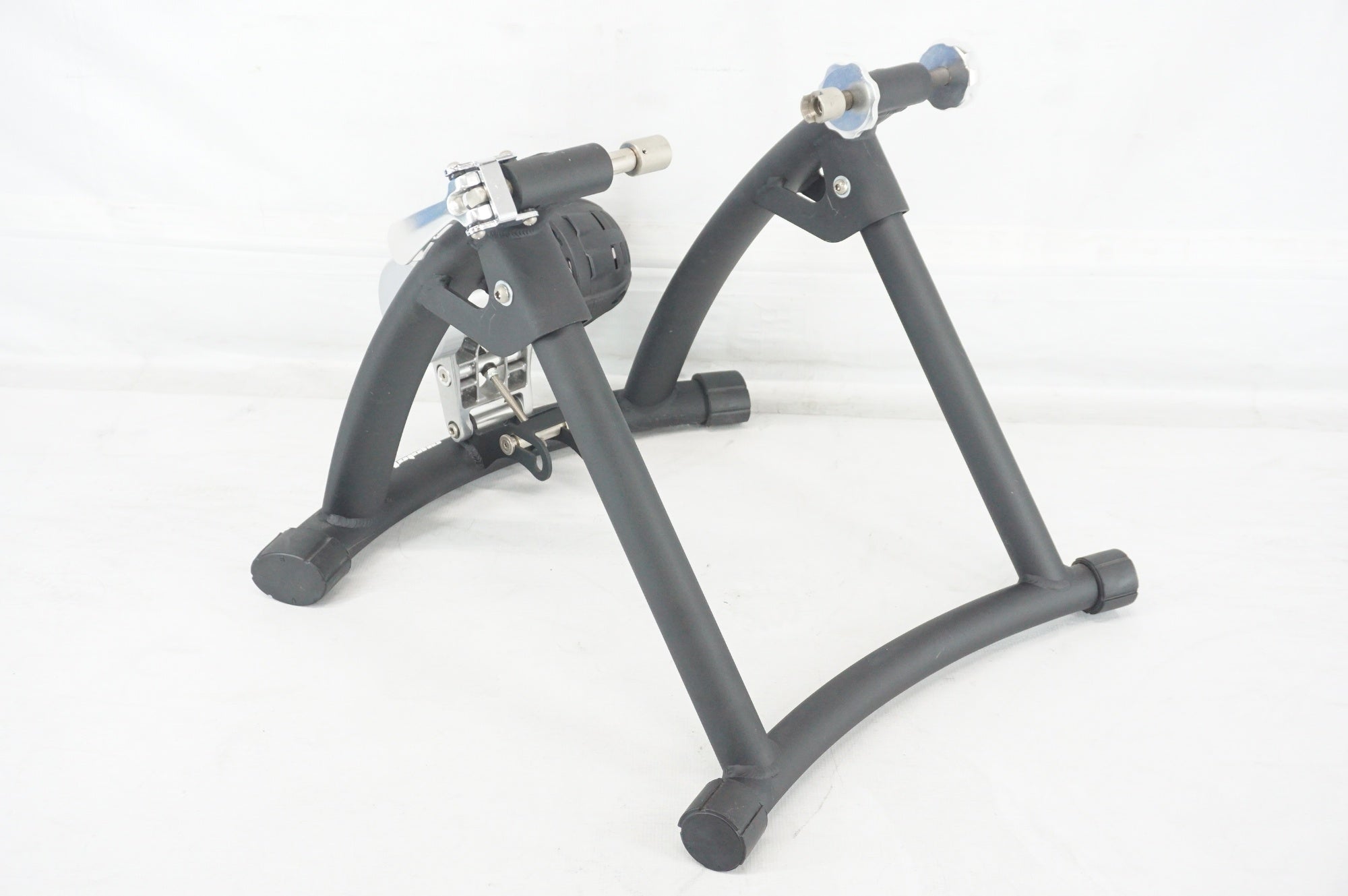 GIANT 「ジャイアント」 CYCLOTRON AUTO サイクルトレーナー / 阪急塚口店