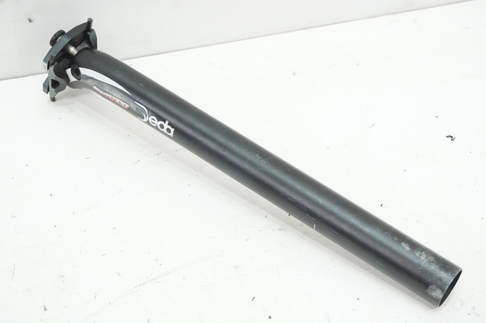 DEDA 「デダ」 ZERO100 φ31.6 350mm シートポスト / 大宮店