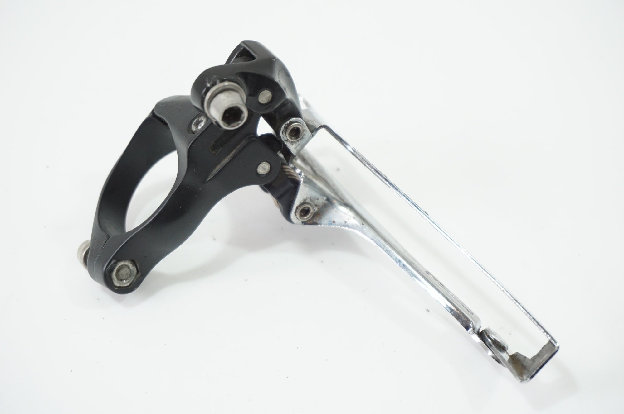 SHIMANO 「シマノ」 105 FD-5700 フロントディレイラー / 世田谷店