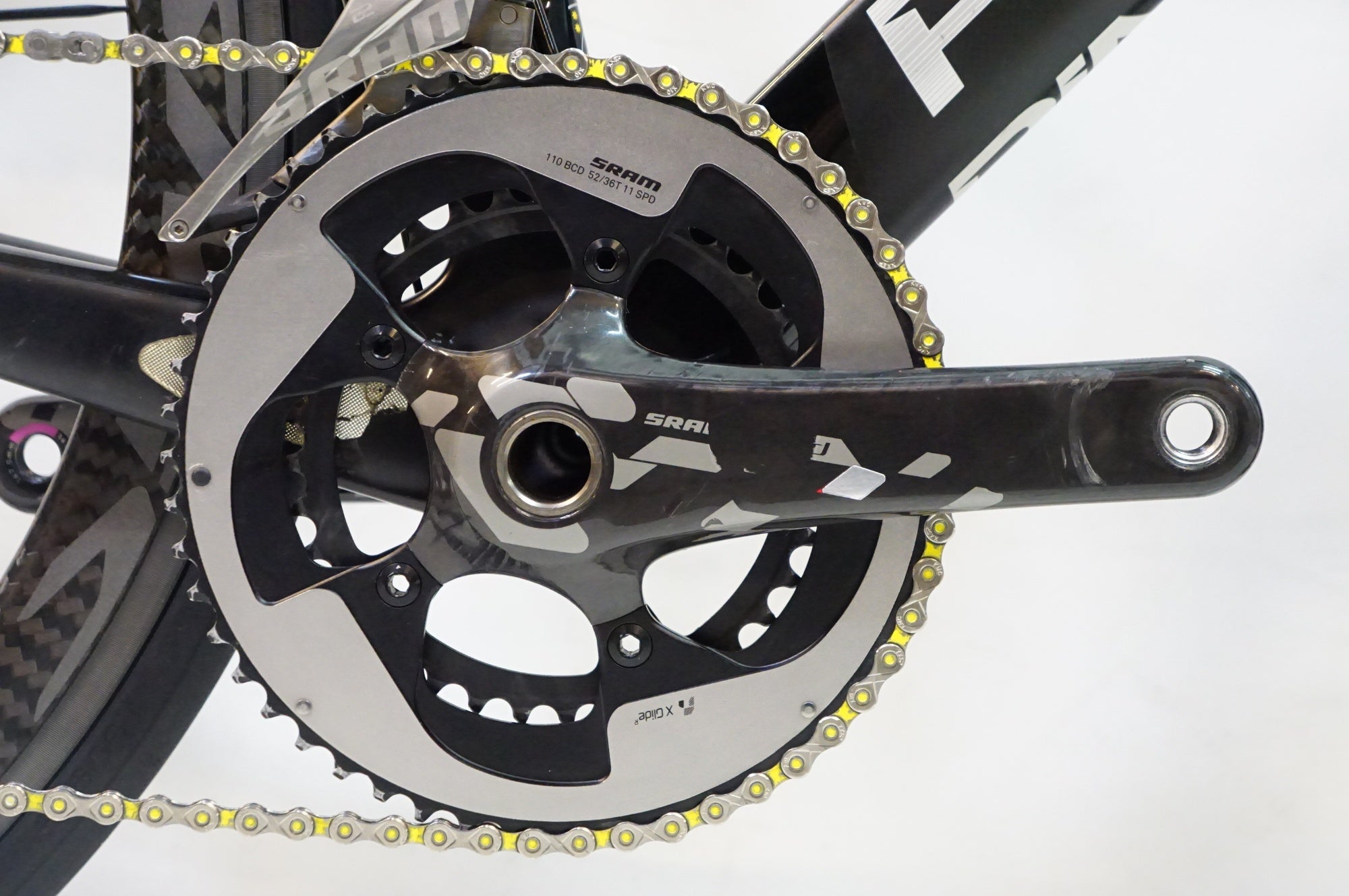 PINARELLO 「ピナレロ」 DOGMA F8 RHINO 2016年モデル ロードバイク / 熊谷本店