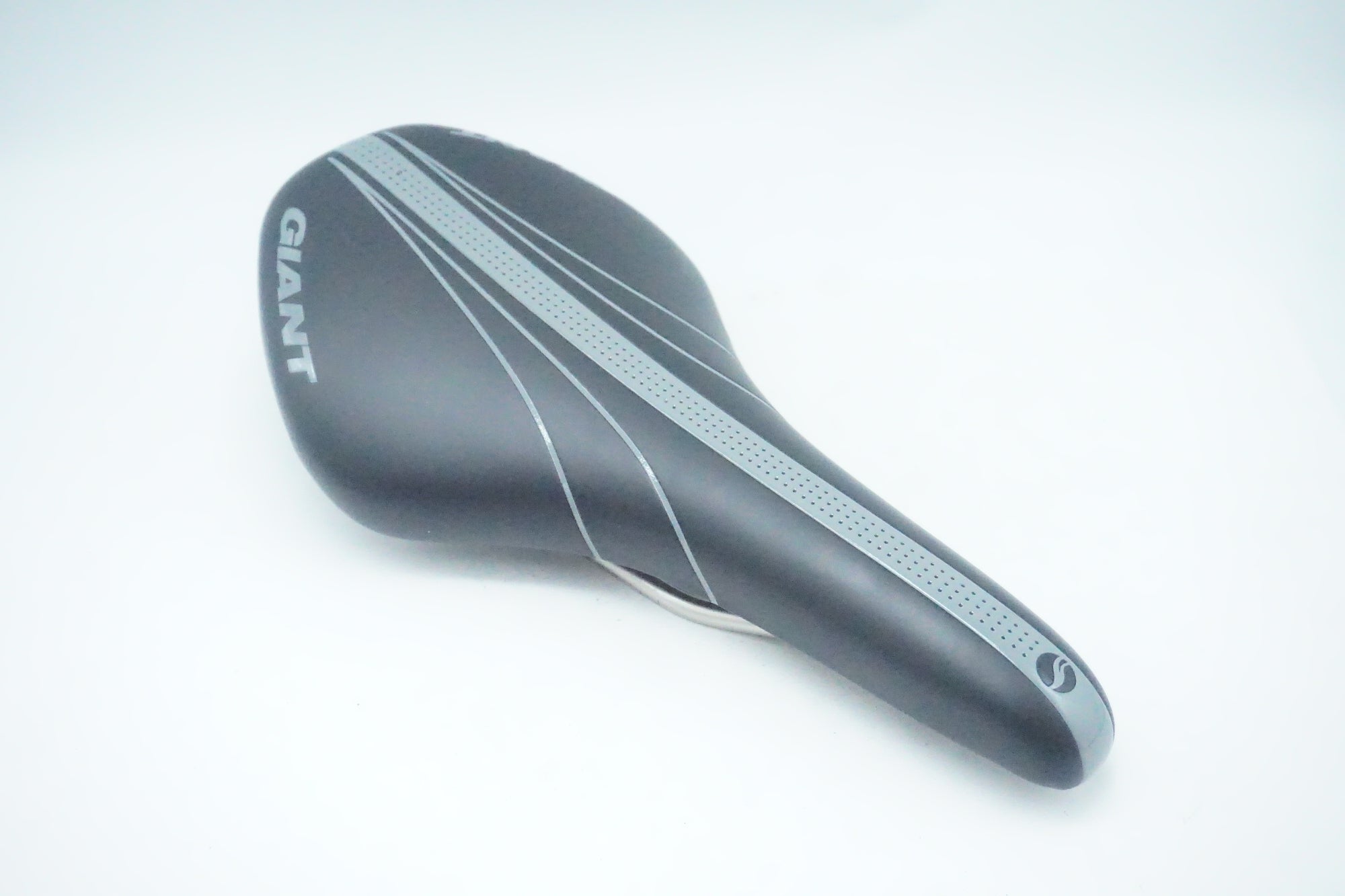 東京 GIANT サドル低い 変速6段以上 子供用自転車 引き取りのみ otoko-style_m-802f