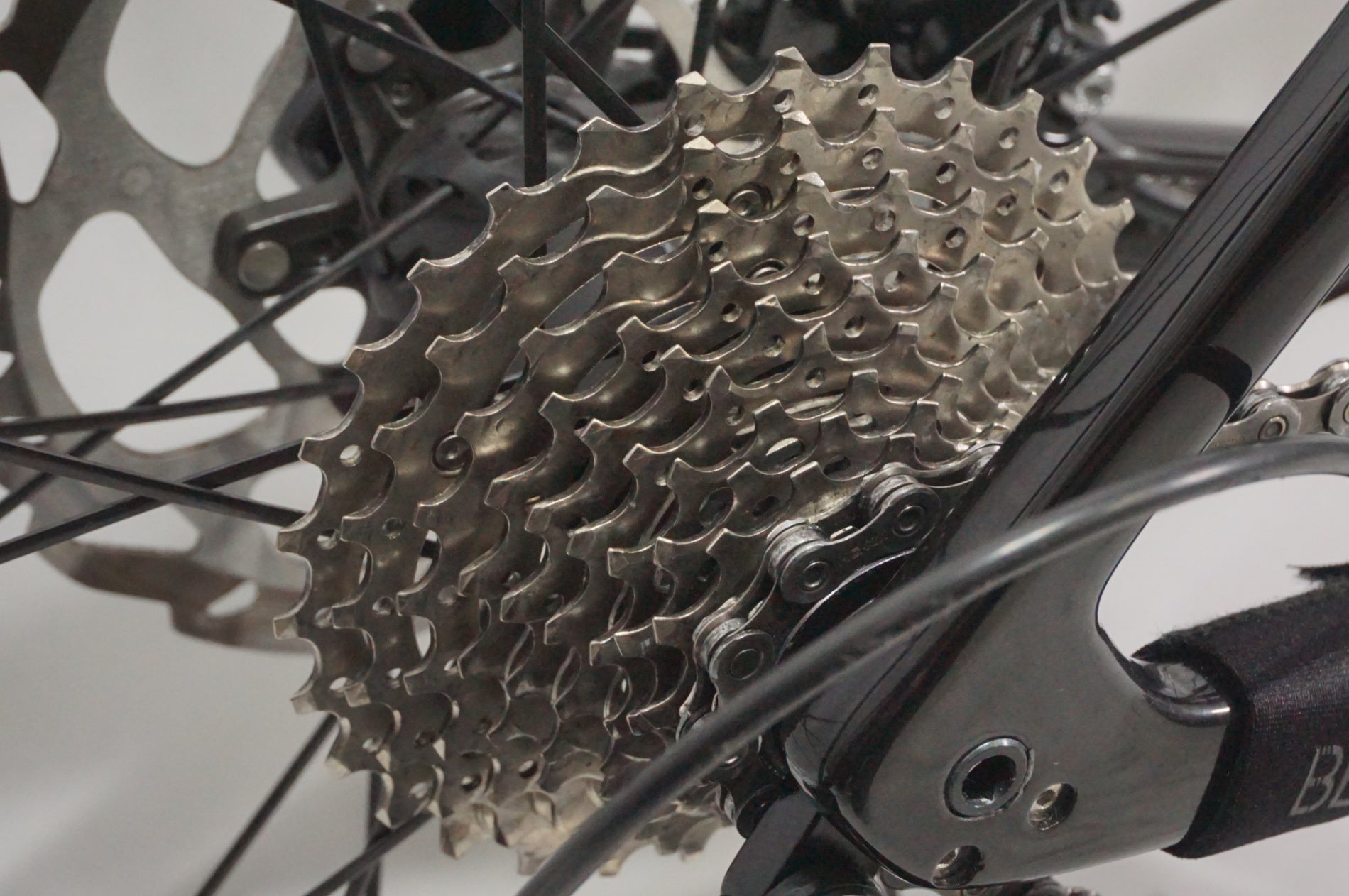 TREK 「トレック」 EMONDA SL 6 DISC 2021年モデル カスタム ロードバイク / AKIBA店