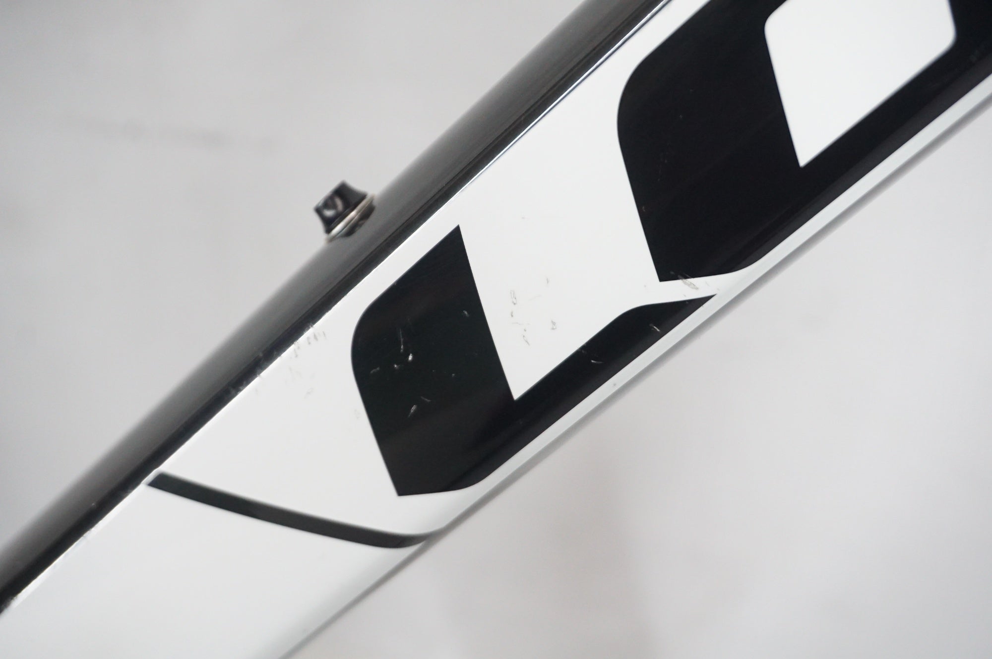 LOOK 「ルック」 765 OPTIMUM 105 MIX 2018年モデル ロードバイク / 阪急塚口店