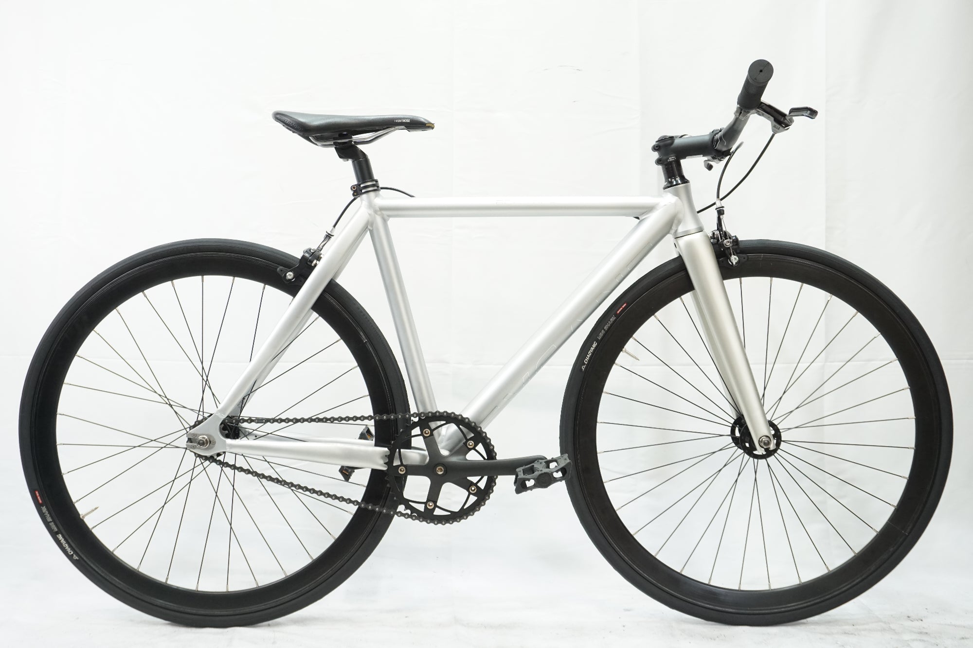 TYRANT BIKES 「タイラント バイク」 BEASTIE 2024年モデル ピストバイク / 大宮店
