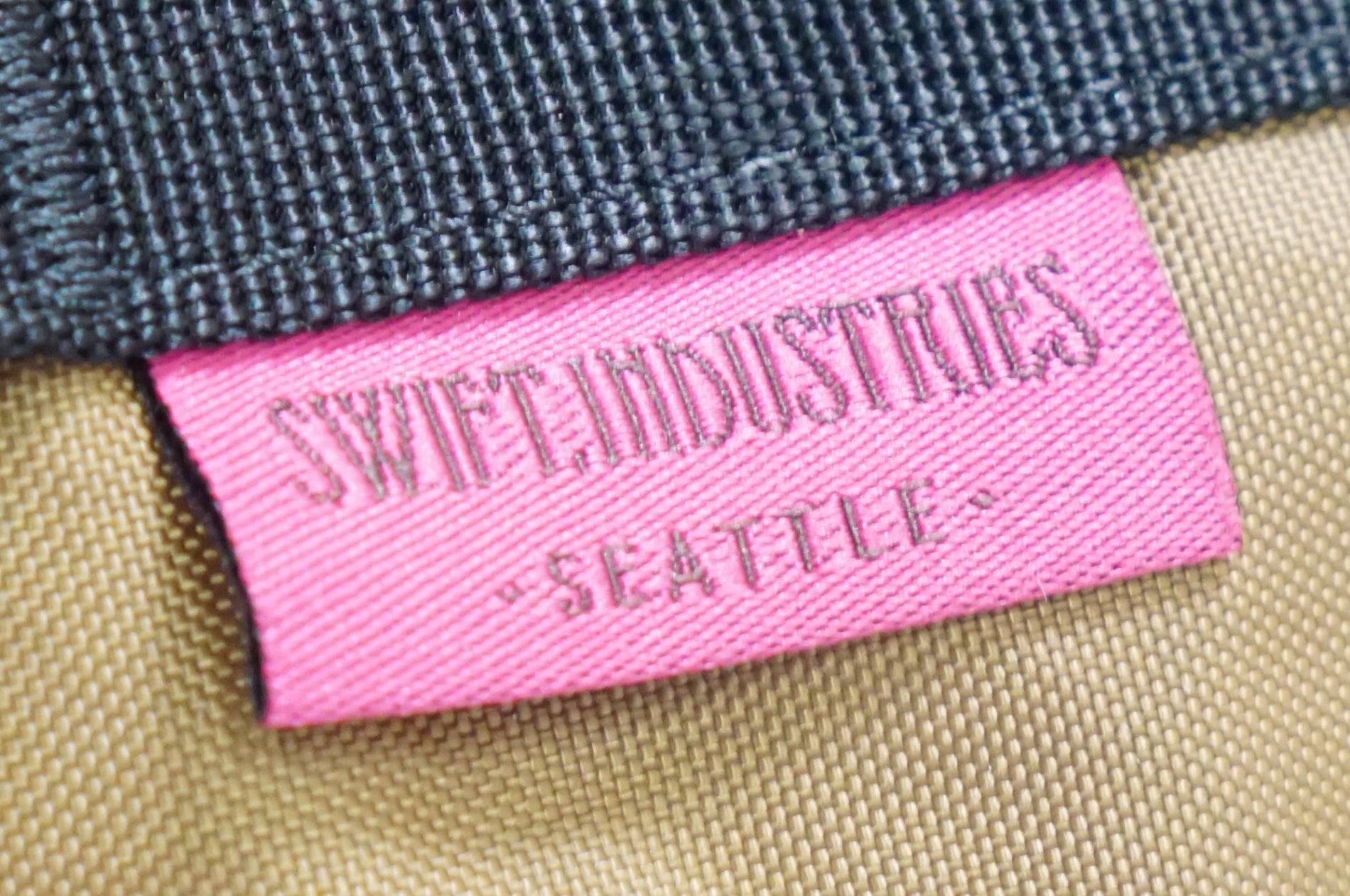 SWIFT INDUSTRIES 「スウィフトインダストリーズ」 BANDITO BICYCLE BAG ハンドルバー/サドル両対応 バッグ / 熊谷本店