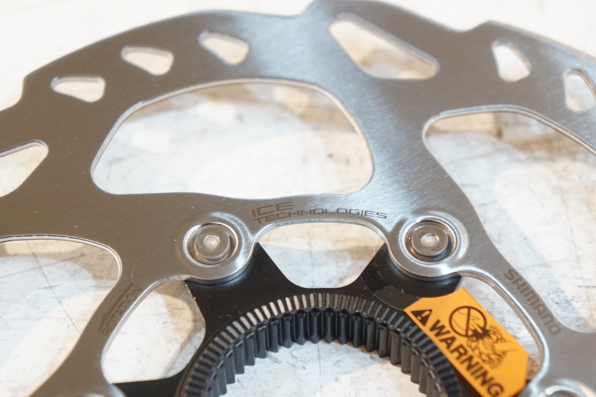 SHIMANO 「シマノ」 SM-RT70-S DISC BRAKE ROTOR φ160 センターロック ディスクローターセット / バイチャリ浦和ベース