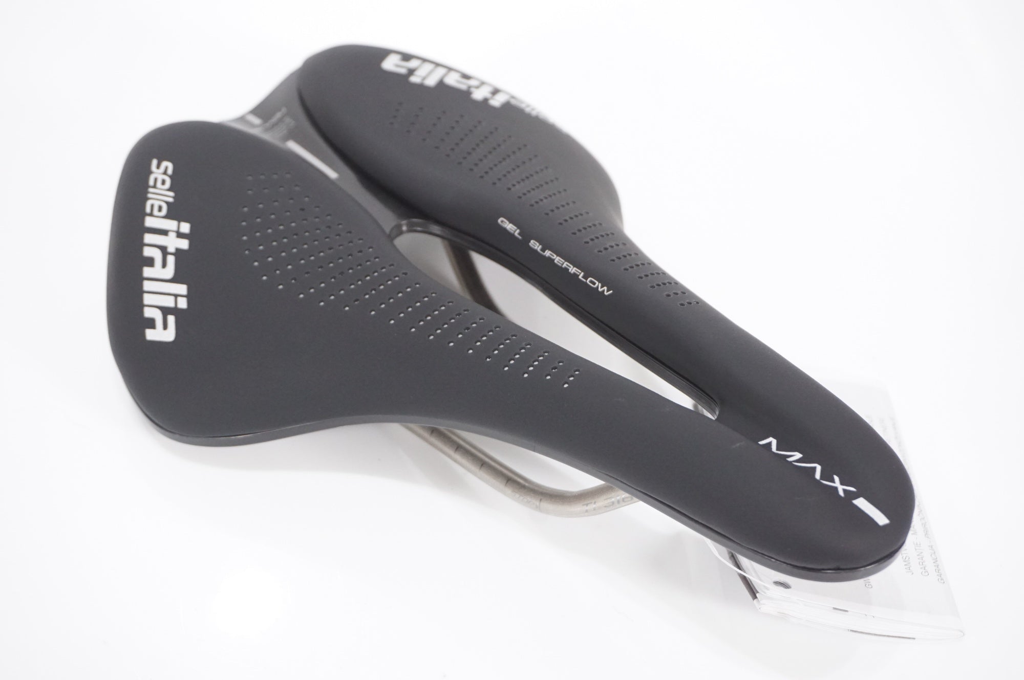 SELLE ITALIA 「セライタリア」 MAX NOVUS BOOST EVO Ti316 SUPERFLOW サドル / AKIBA店