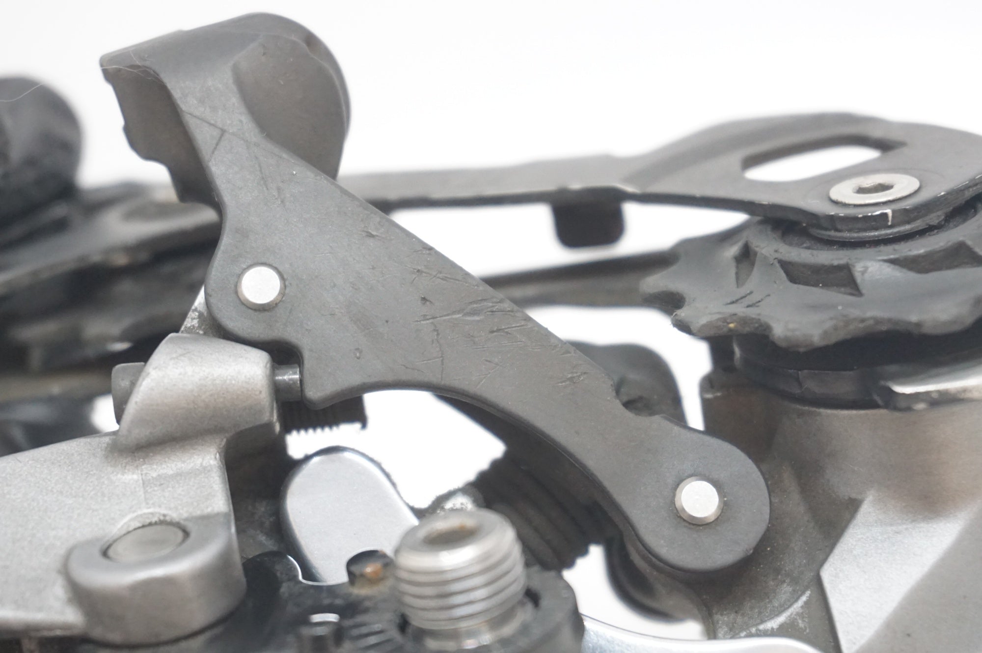 SHIMANO 「シマノ」 105 RD-R7000 リアディレイラー / 福岡アイランドシティ店