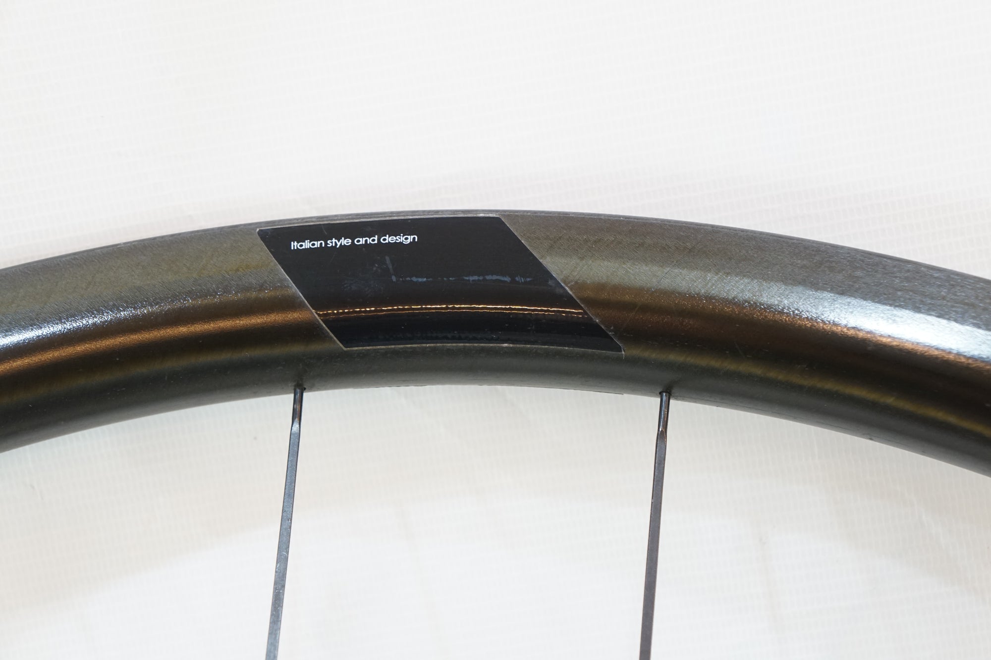 3T 「スリーティー」 DISCUS C35 TEAM STEALTH シマノ11速 ホイールセット / バイチャリ浦和ベース