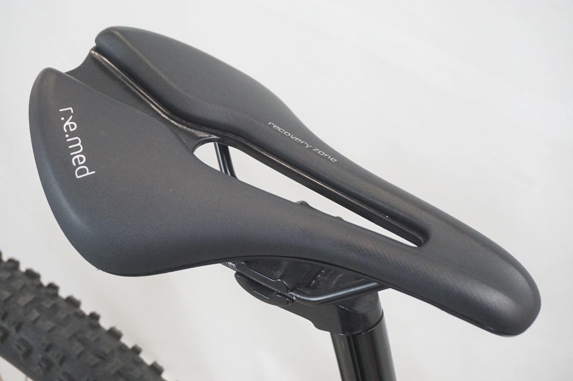 GT 「ジーティー」 AVALANCHE 1.0 2009年頃 マウンテンバイク / 福岡店