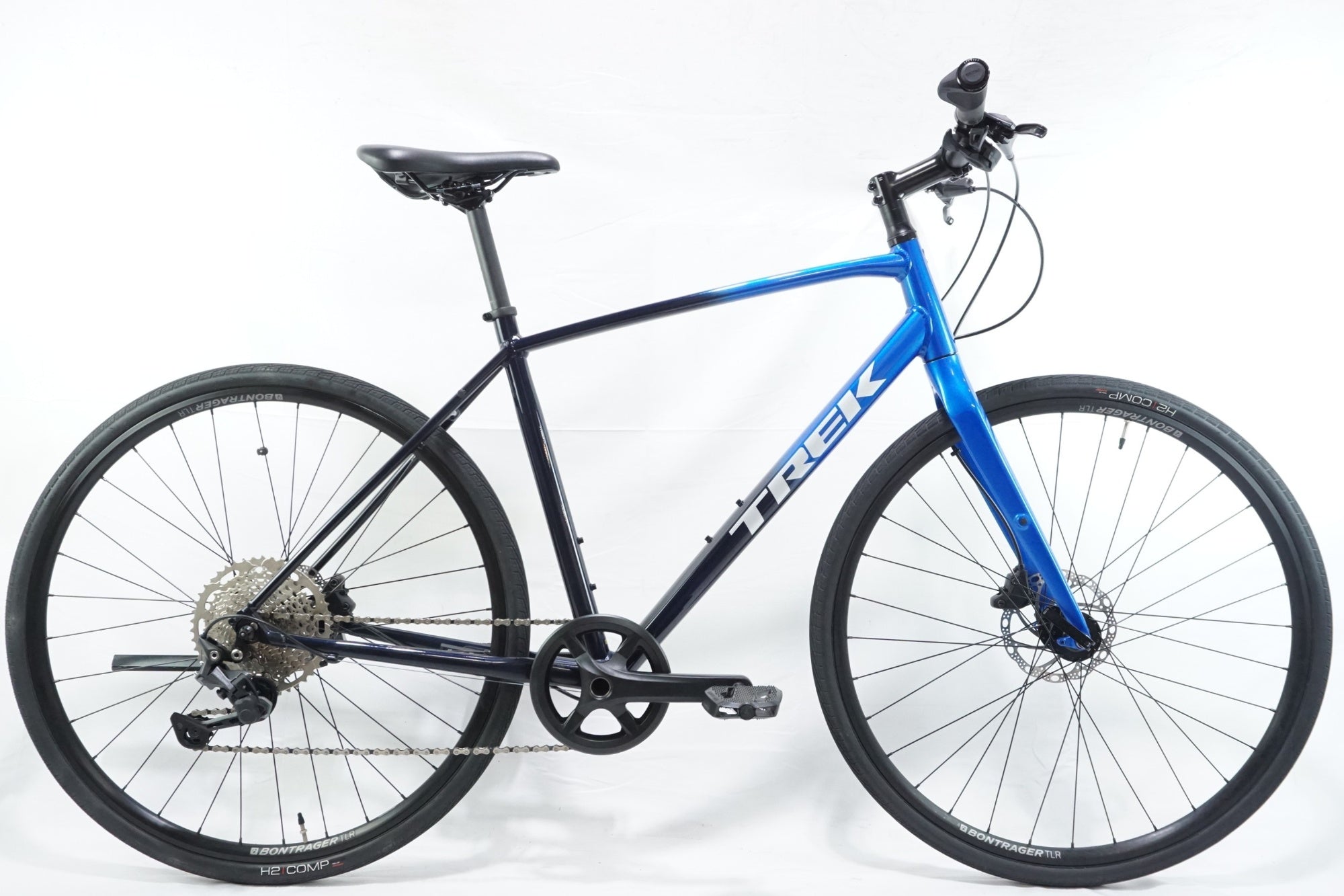 TREK 「トレック」 FX3 DISC 2022年モデル クロスバイク / 中目黒店