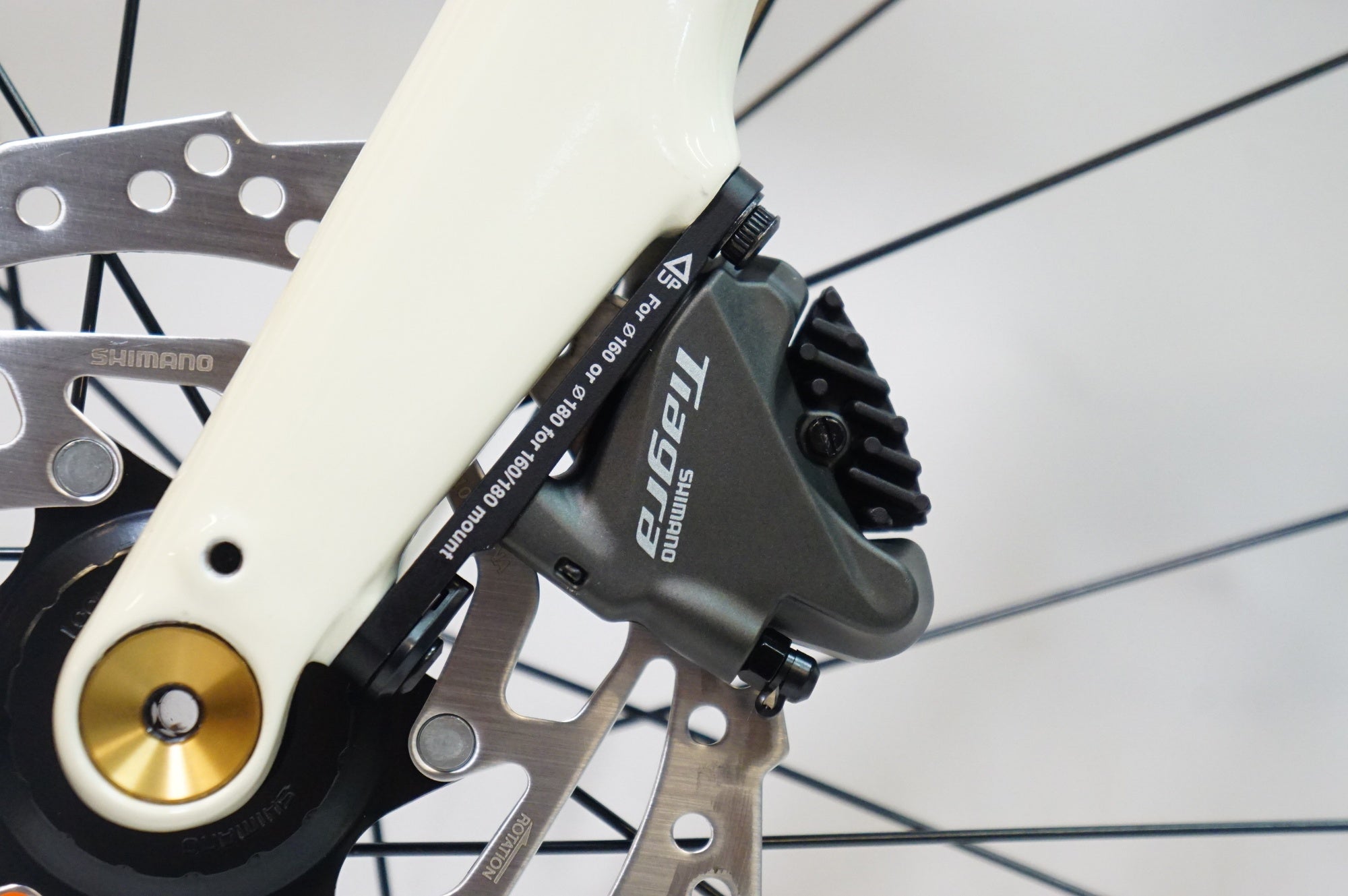 TREK 「トレック」 DOMANE AL 4 GEN 4 2025年モデル ロードバイク / 熊谷本店