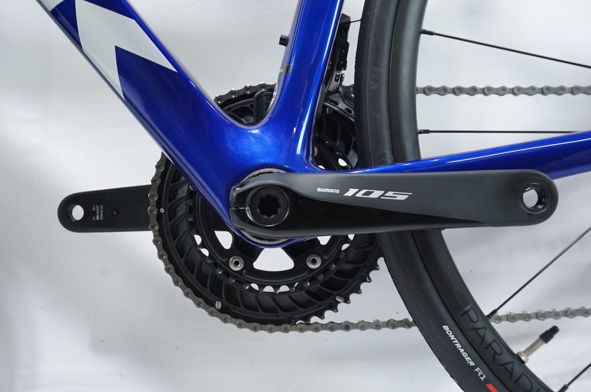 TREK 「トレック」 EMONDA SL5 DISC 2023年モデル ロードバイク / 中目黒店