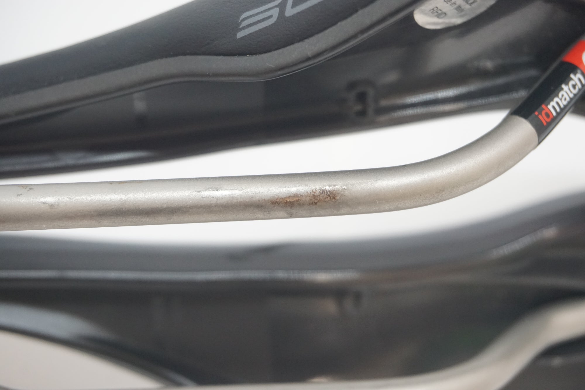 SELLE ITALIA 「セライタリア」 SLR BOOST GRAVEL SUPERFLOW サドル / 福岡店