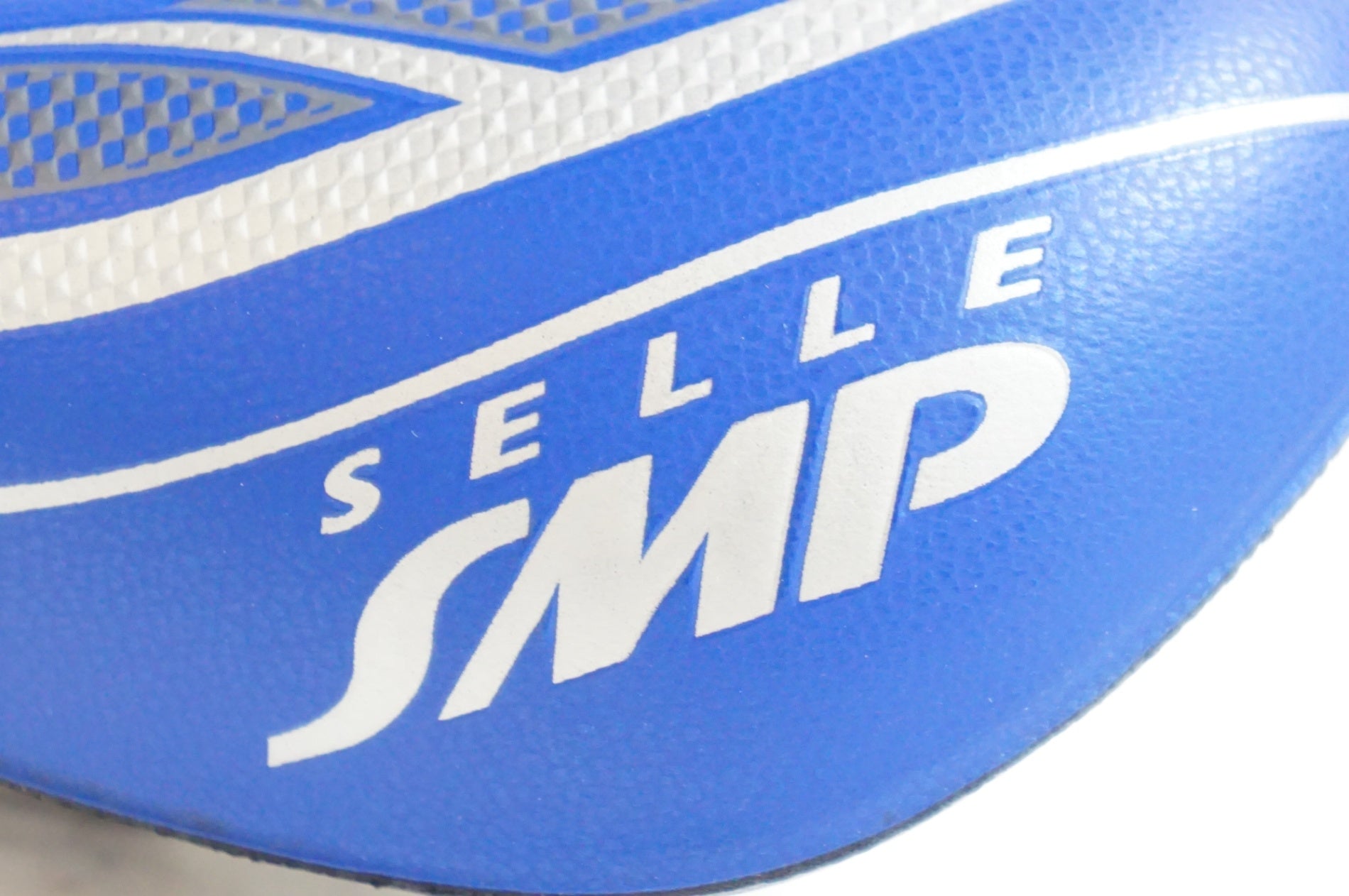SELLE SMP 「セラ エスエムピー」 HYBRID サドル / 熊谷本店