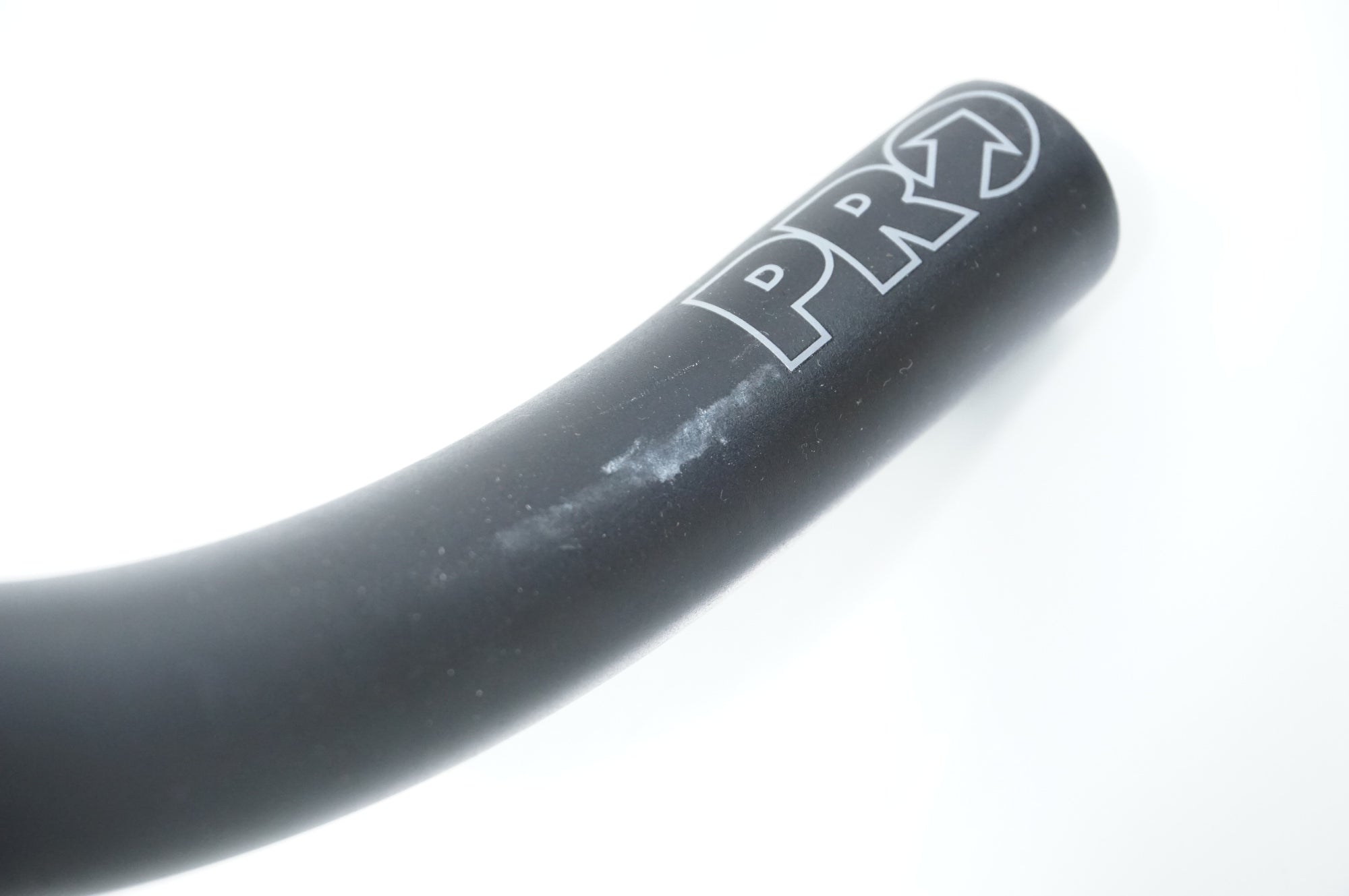 SHIMANO 「シマノ」 PRO VIBE AERO ALLOY φ31.8 400mm ハンドル / 中目黒店