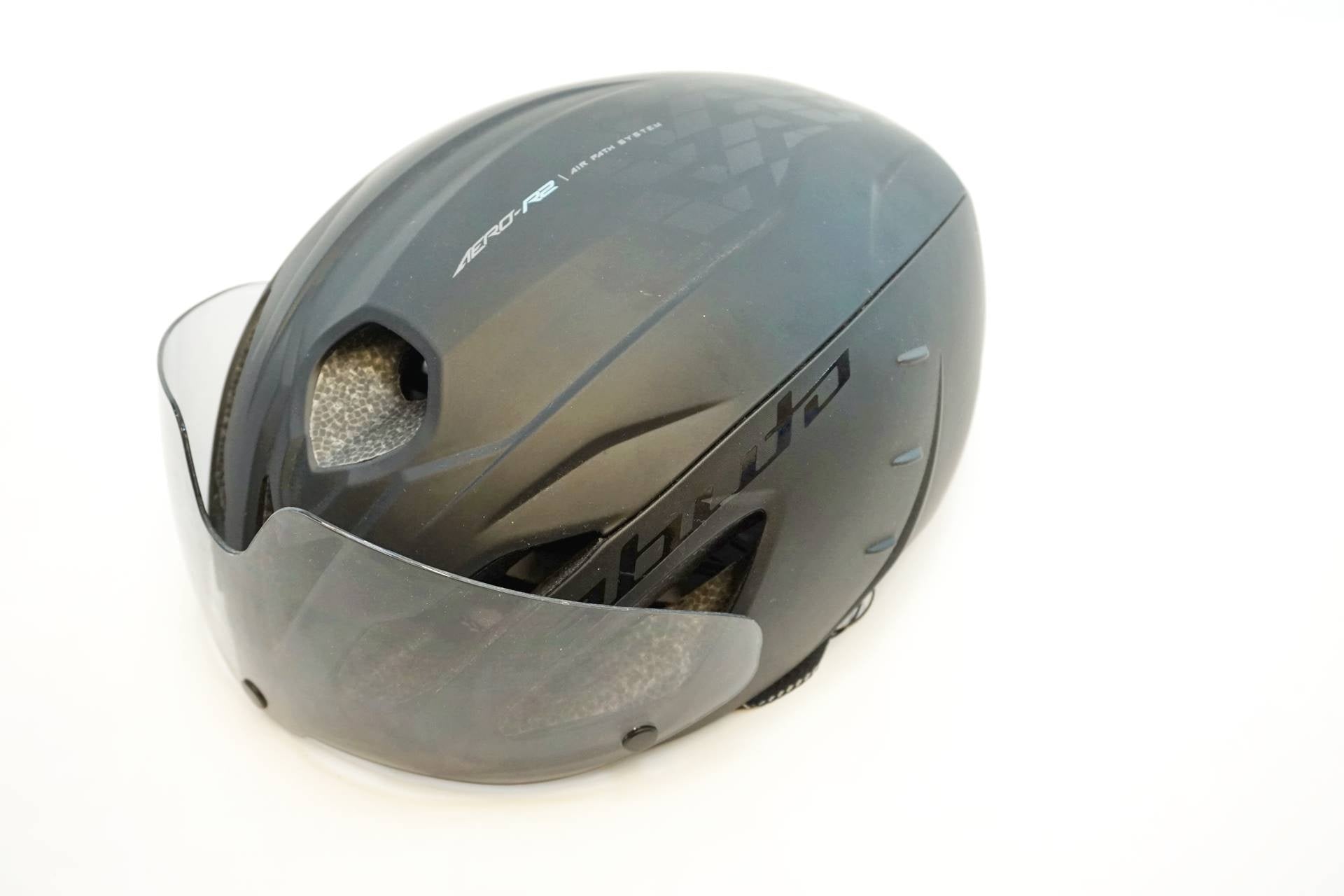 OGK 「オージーケー」 KABUTO AERO-R2 XS/Sサイズ ヘルメット / 有明ガーデン店