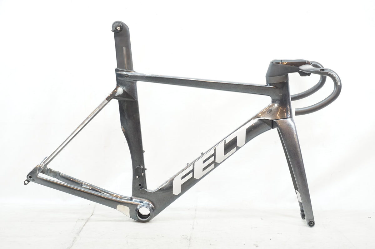 FELT 「フェルト」 AR ADVANCED 2022年モデル フレームセット / 浦和ベース