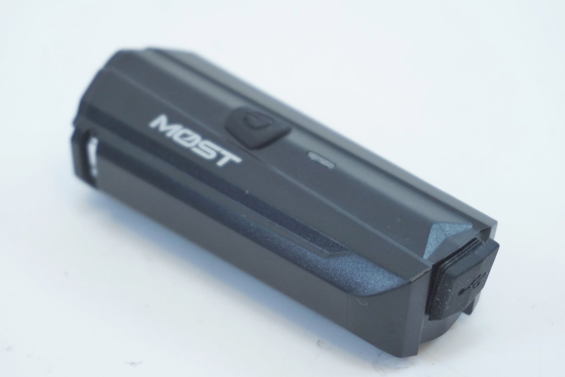 MOST 「モスト」 LED HEADLIGHT AUTO フロントライト / 有明ガーデン店