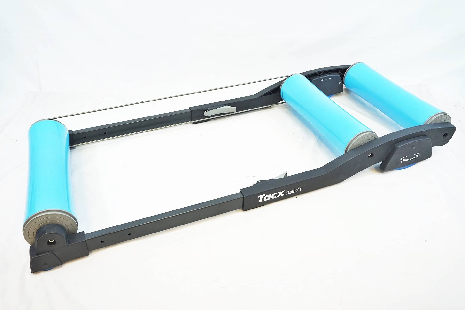 Amazon.com : TacX Galaxia Indoor Retractable Bicycle Rollers