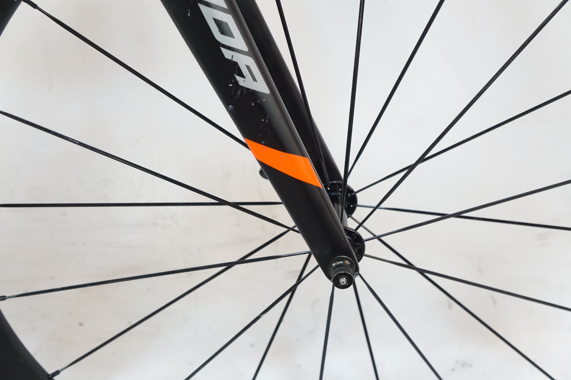 MERIDA 「メリダ」 SCULTURA 400 2016年モデル ロードバイク / AKIBA店