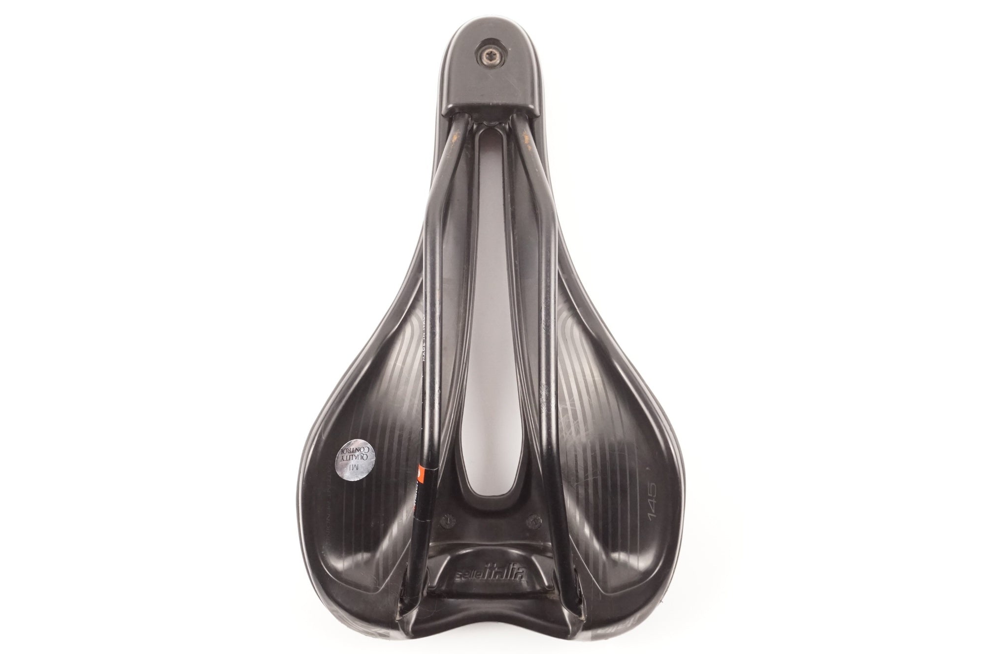 SELLE ITALIA 「セライタリア」 X-BOW サドル / 中目黒店
