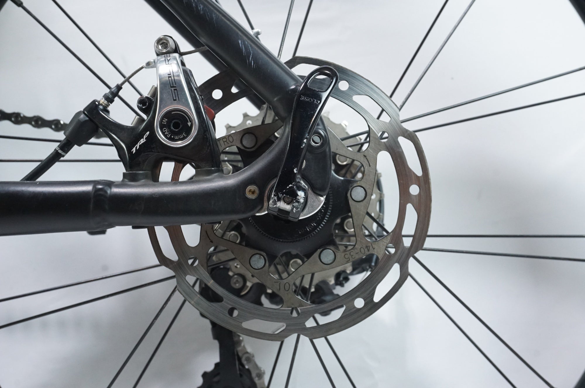 TERN 「ターン」 SURGE X 2024年モデル 20インチ ミニベロ / 中目黒店