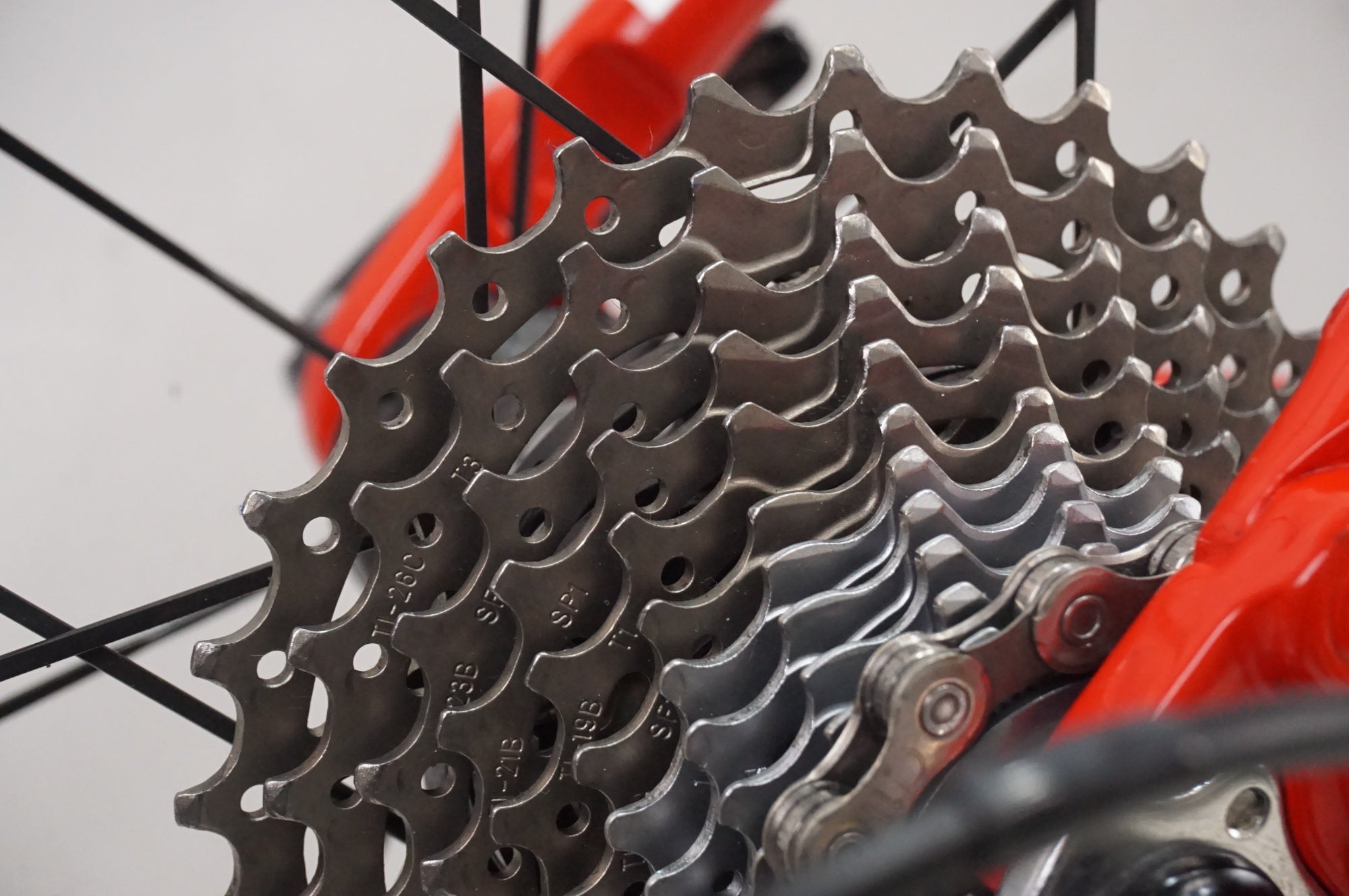 CARRERA 「カレラ」 VELENO 2012年モデル カスタム ロードバイク / 大宮店