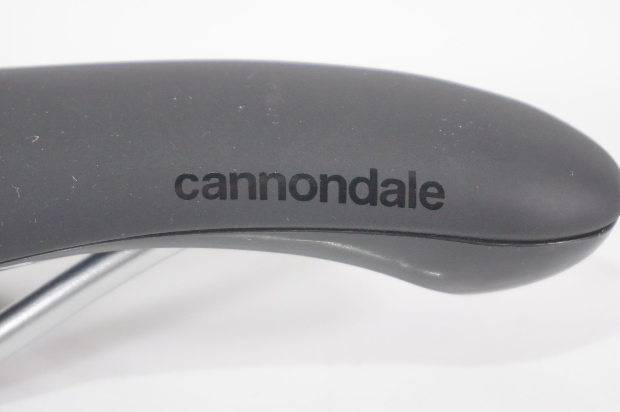 FABRIC 「ファブリック」 CANNONDALE 純正 サドル / AKIBA店