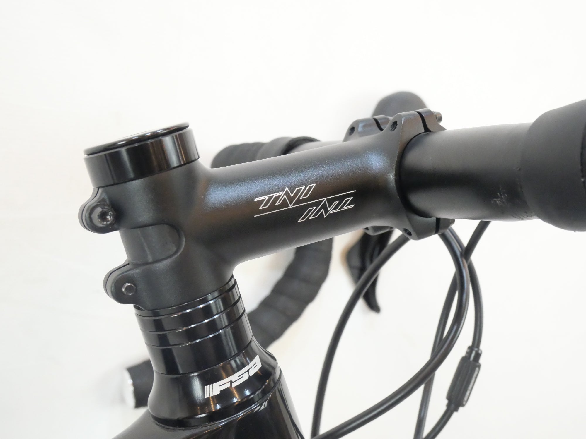 BIANCHI 「ビアンキ」 SPRINT DISC 105 2020年モデル ロードバイク / バイチャリ浦和ベース