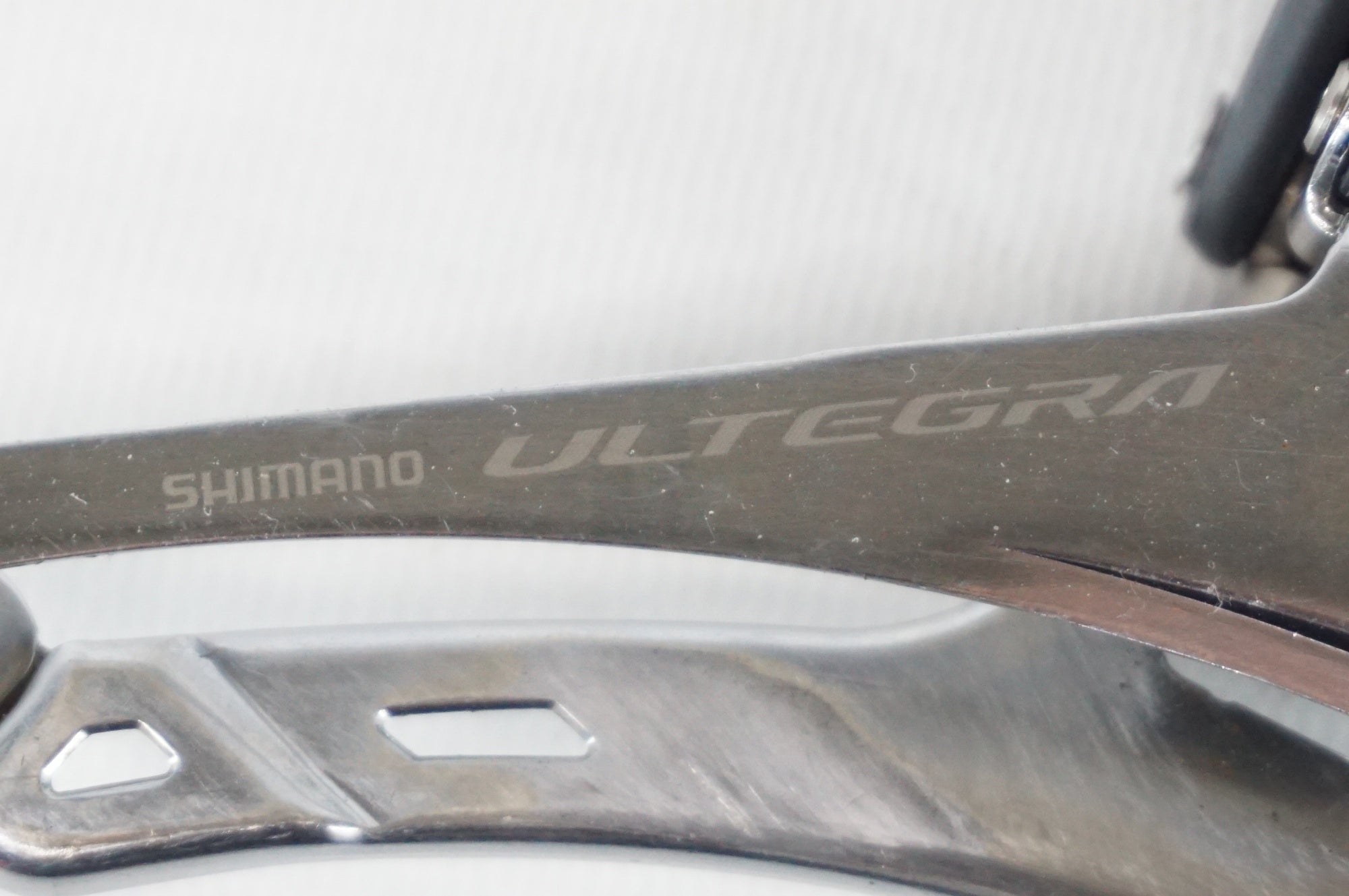 SHIMANO 「シマノ」 ULTEGRA FD-R8050 フロントディレイラー / 阪急塚口店