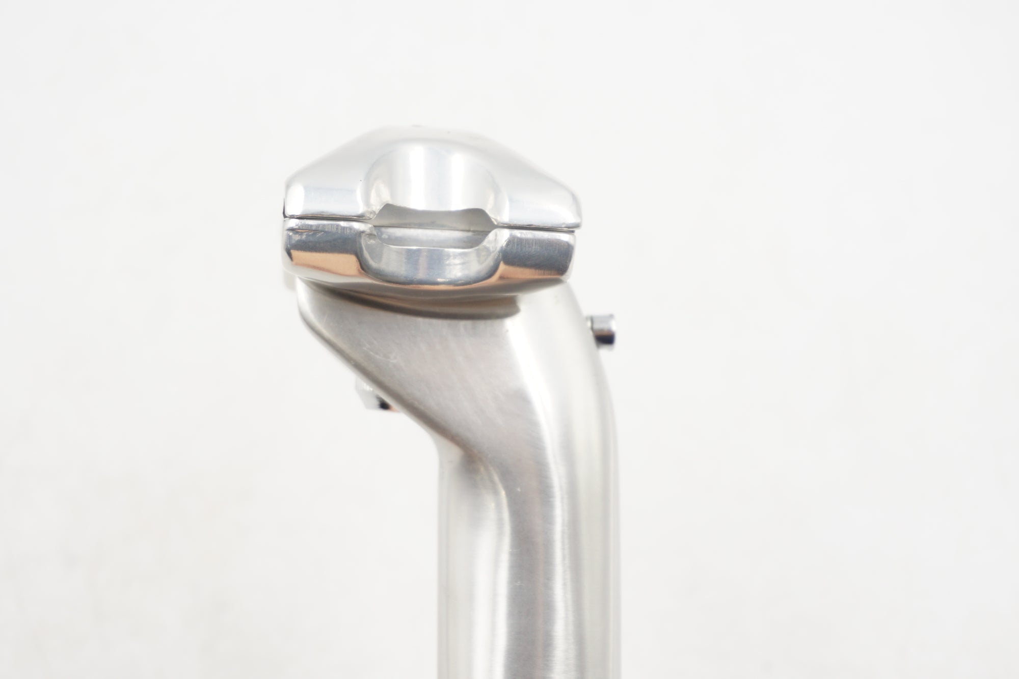 SHIMANO 「シマノ」 DURA-ACE Φ27.0 200mm シートポスト / 奈良店