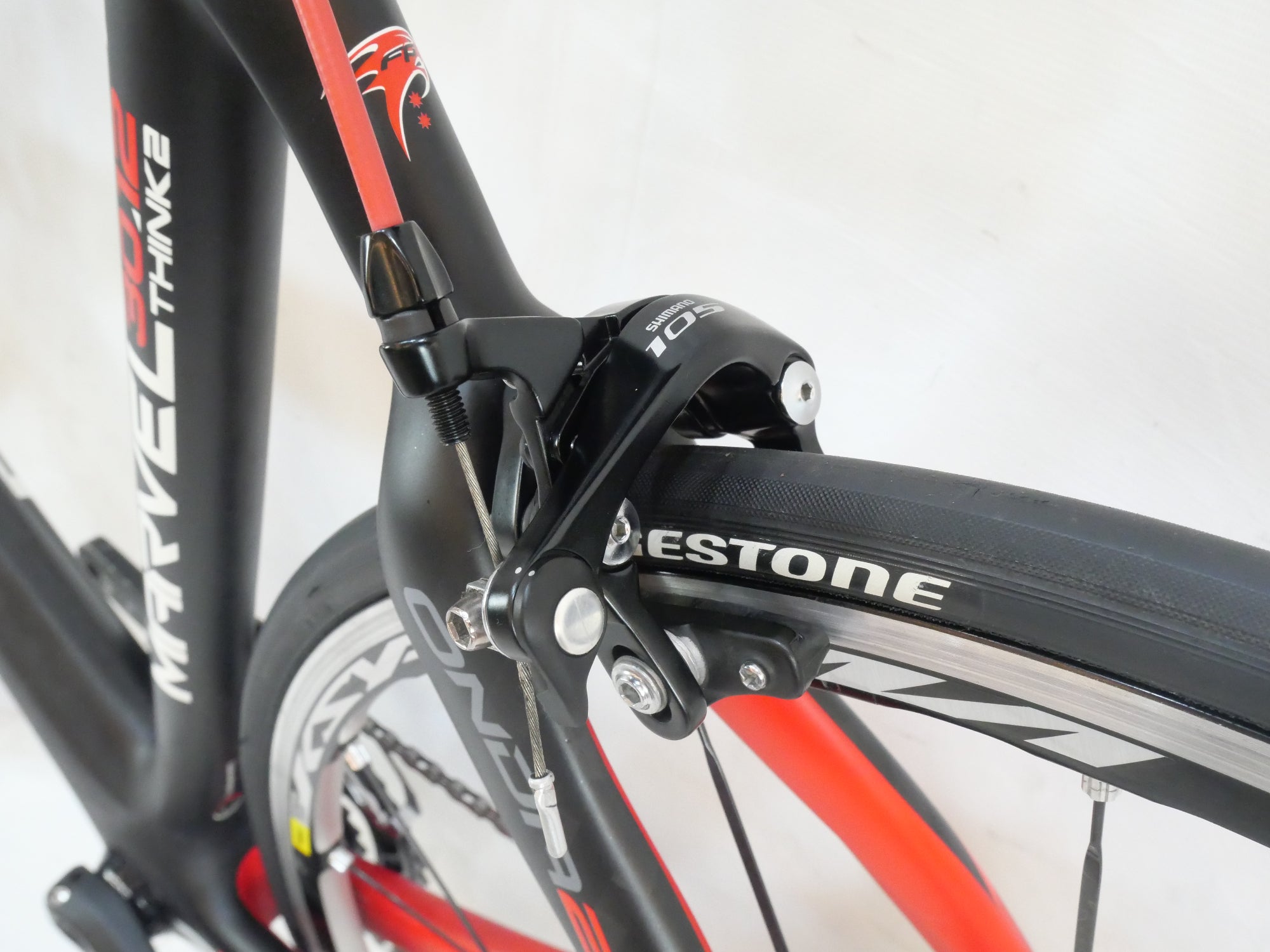 PINARELLO 「ピナレロ」 MARVEL 105 2014年モデル ロードバイク / バイチャリ浦和ベース